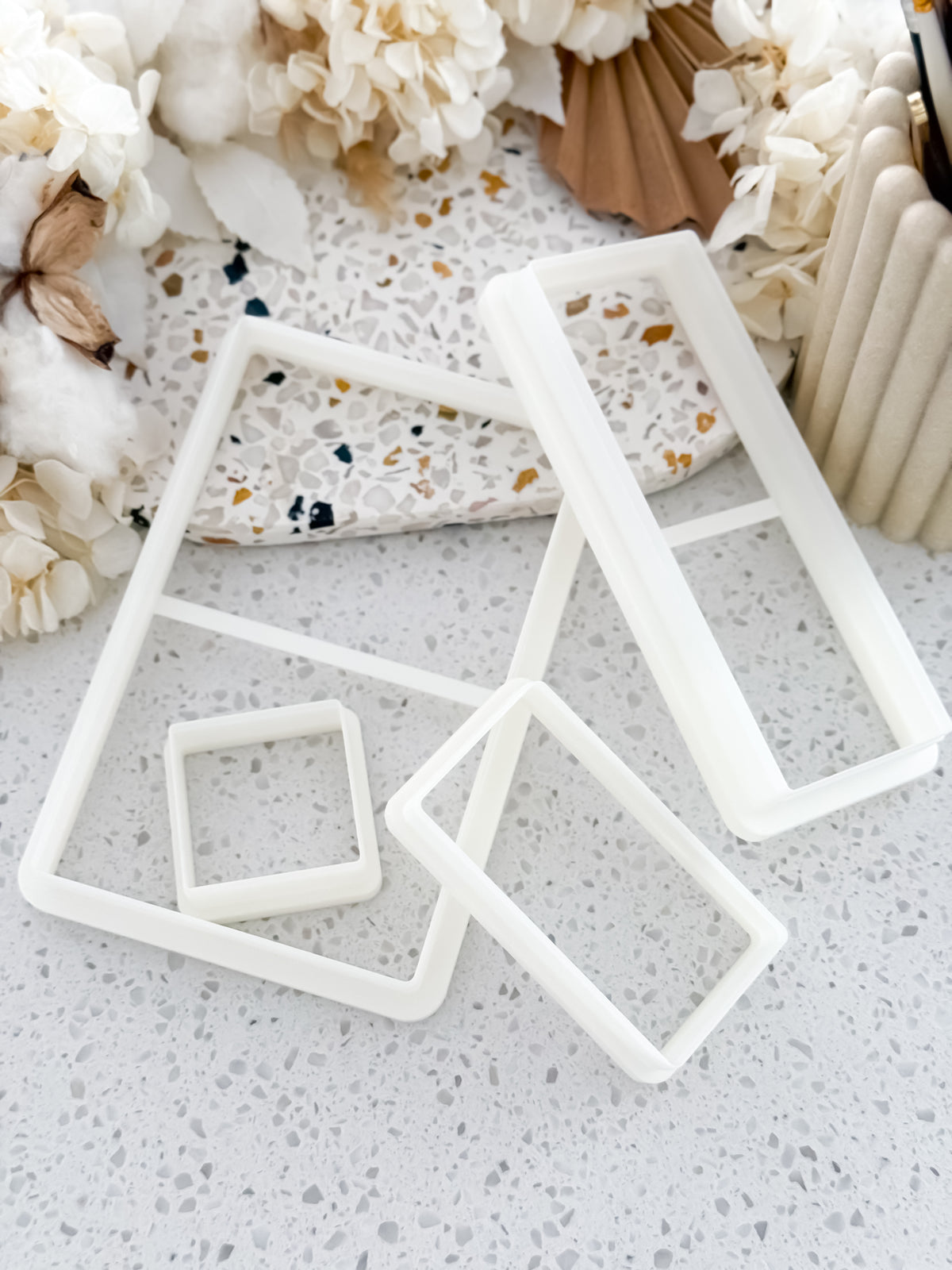 Fondant Cake Bow Cutter Set - Draped Bow for 6 Inch Cakes