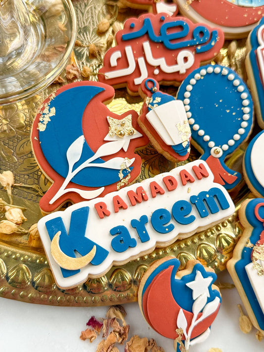 Floral Crescent - Cookie Stamp and Cutter