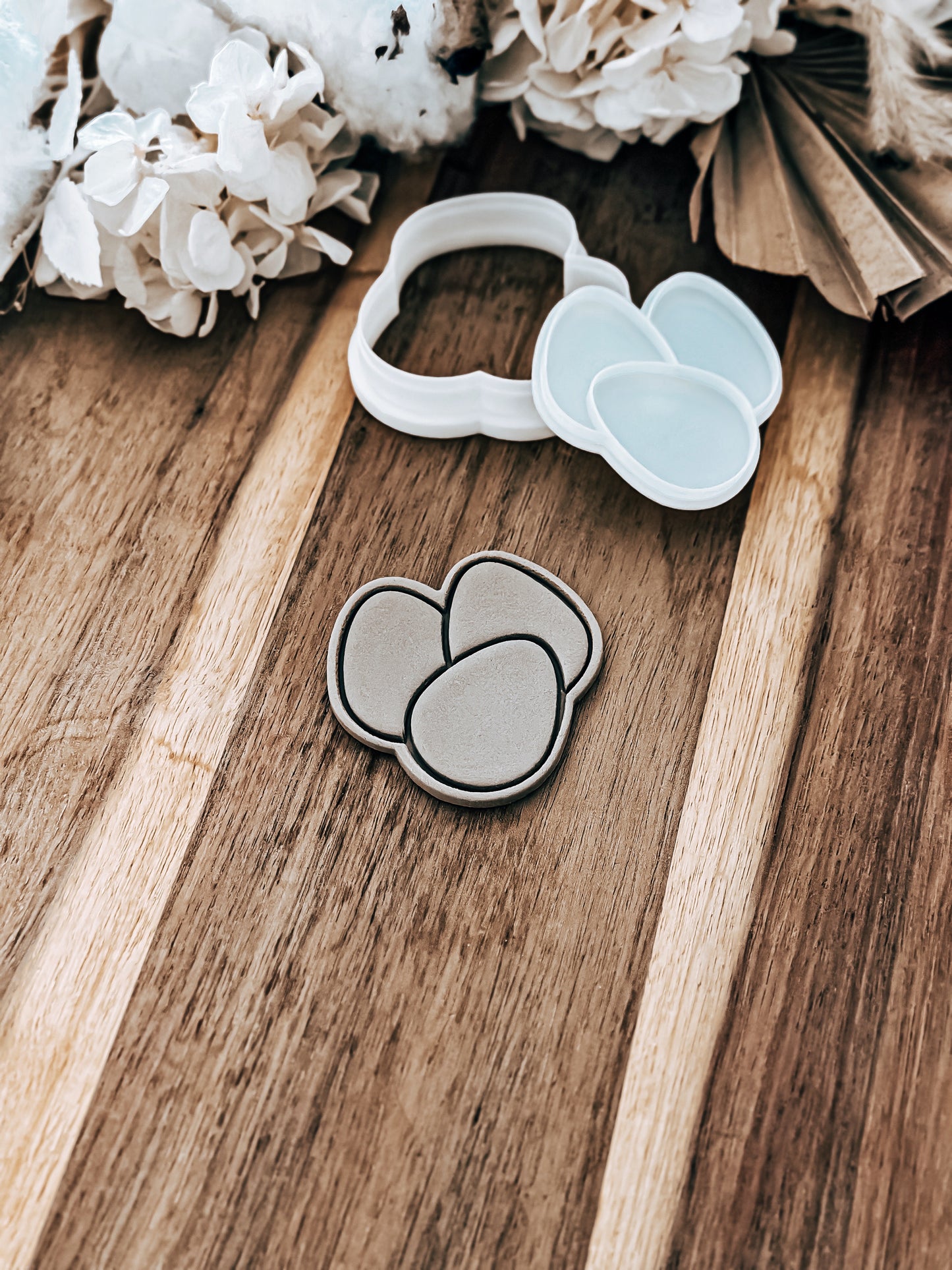 Mini 3 Eggs - Cookie Stamp and Cutter - Ideal for Fondant & Sugar Cookies