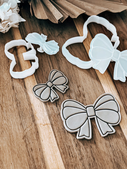 Mini Elegant Bow - Cookie Stamp and Cutter
