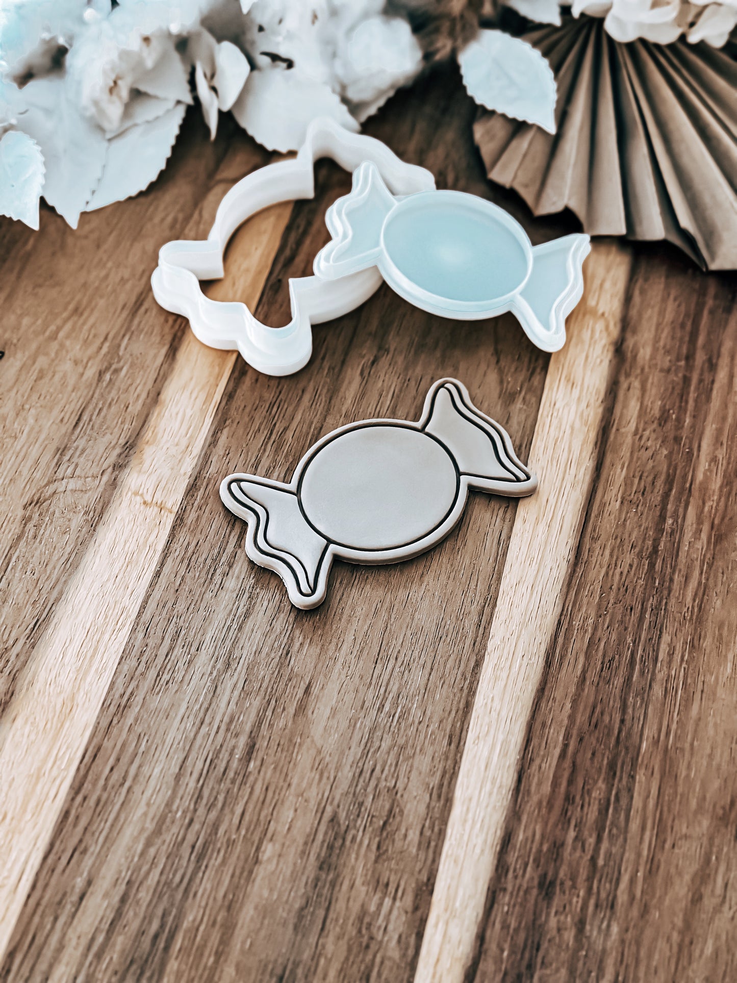 Lolly Stamp & Cutter - Perfect for Fondant & Sugar Cookies