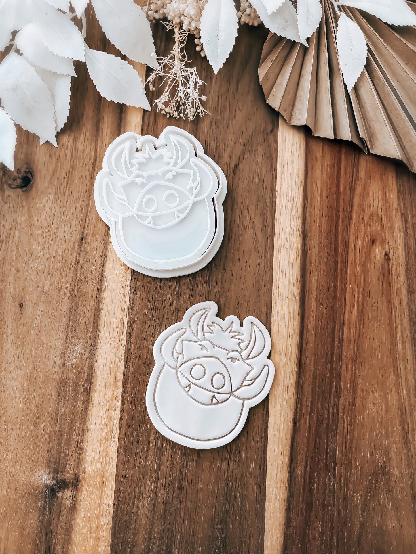 Happy Warthog Friend Stamp and Cutter - Perfect for Fondant & Sugar Cookies