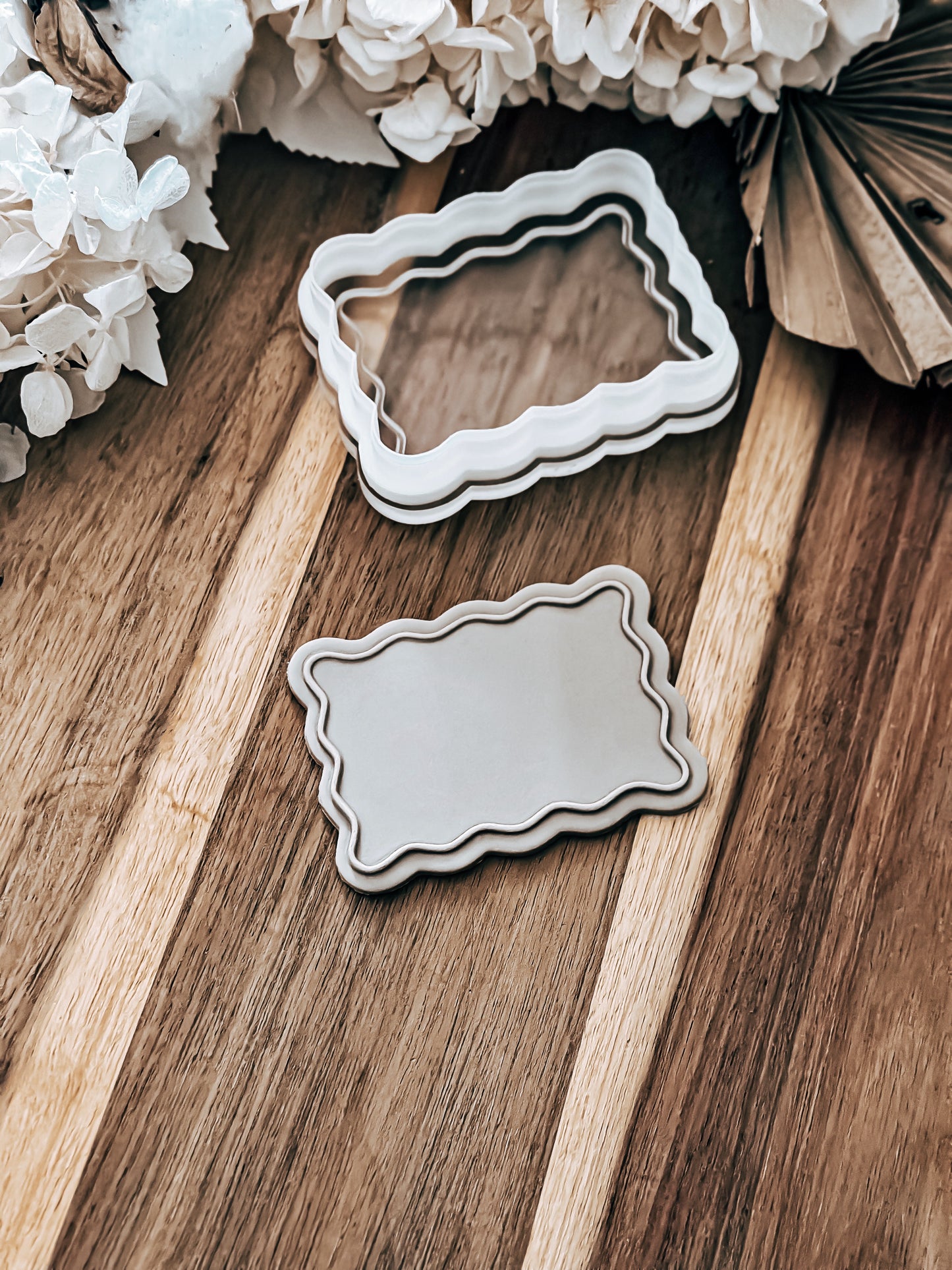 Wavy Rectangle 'UP' - Cookie Stamp & Cutter - Ideal for Fondant & Sugar Cookies