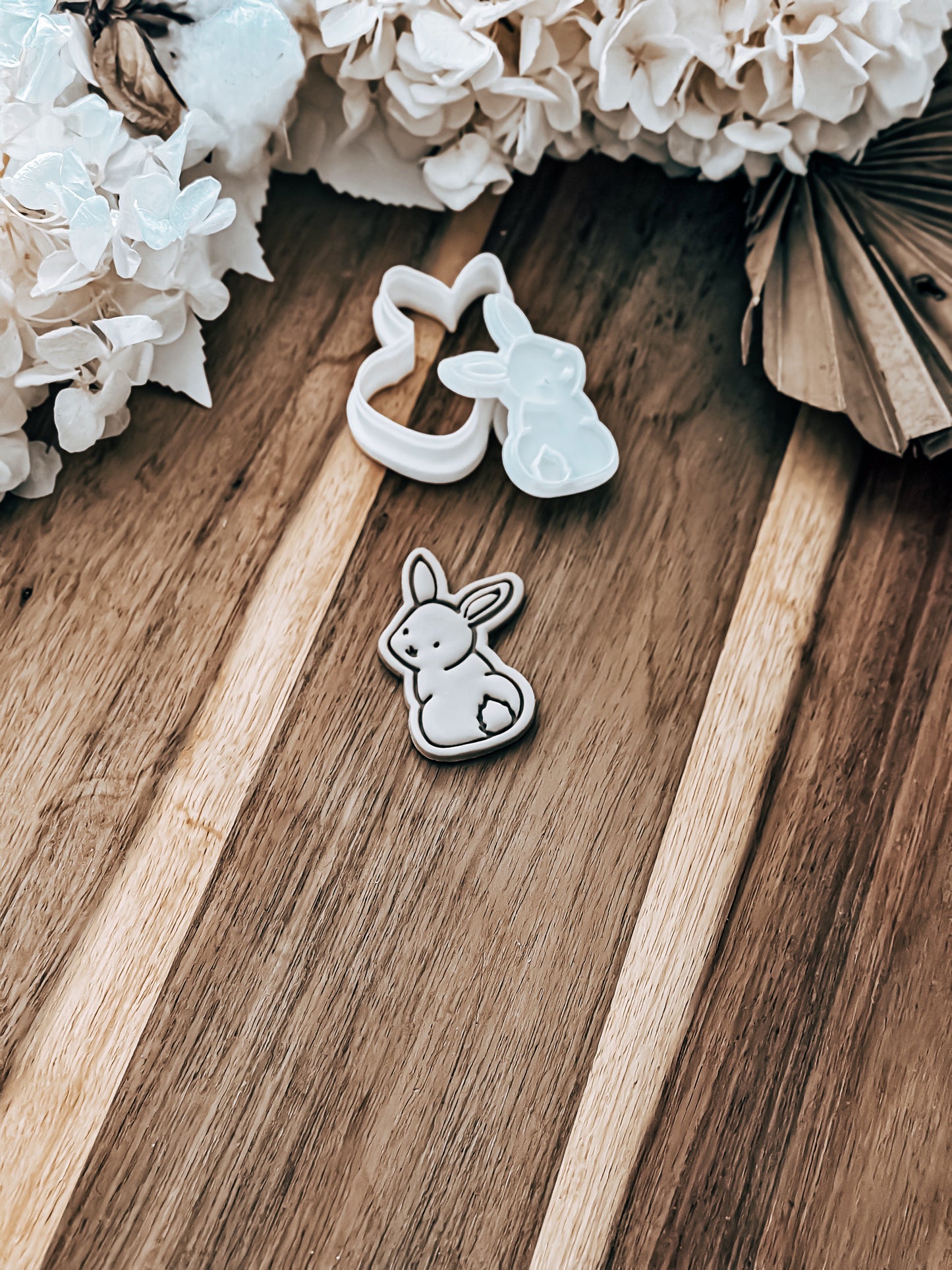 Mini Ms.Bunny - Cookie Stamp and Cutter - Ideal for Fondant & Sugar Cookies