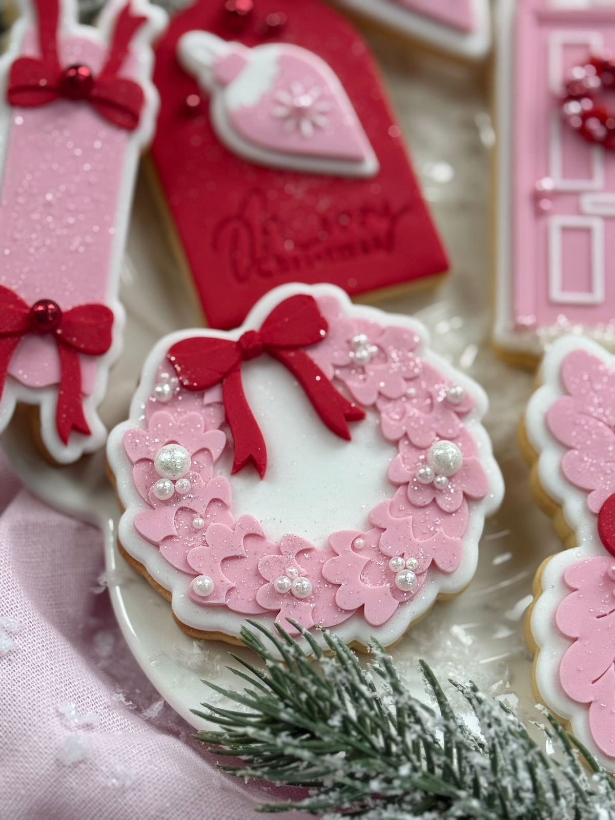Wreath (Bow) design stamped in fondant to show the finished cookie