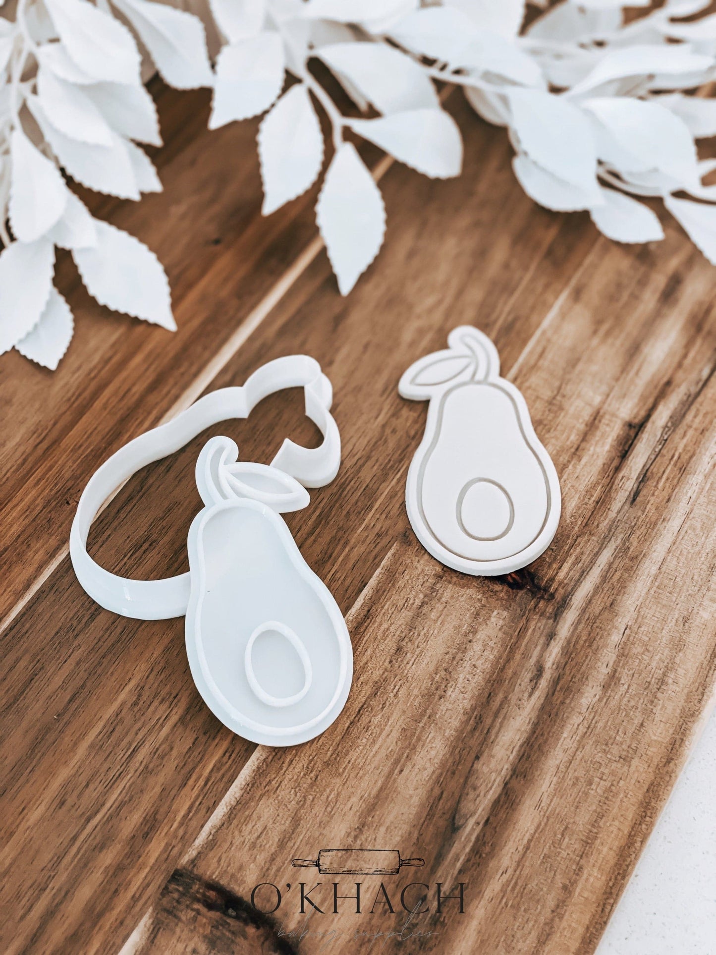 Avocado Stamp & Cutter - Perfect for Fondant & Sugar Cookies