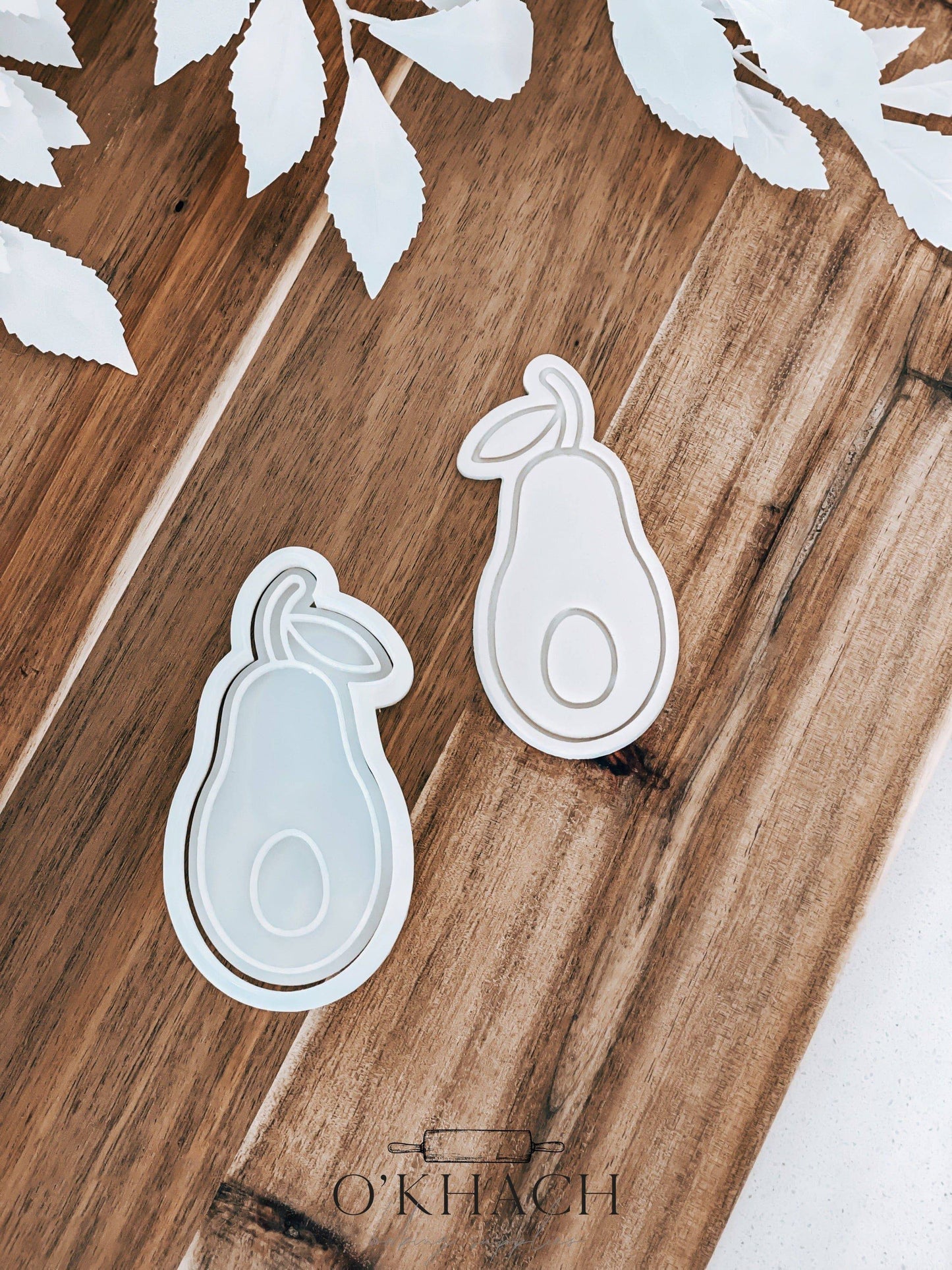 Avocado Stamp & Cutter - Perfect for Fondant & Sugar Cookies