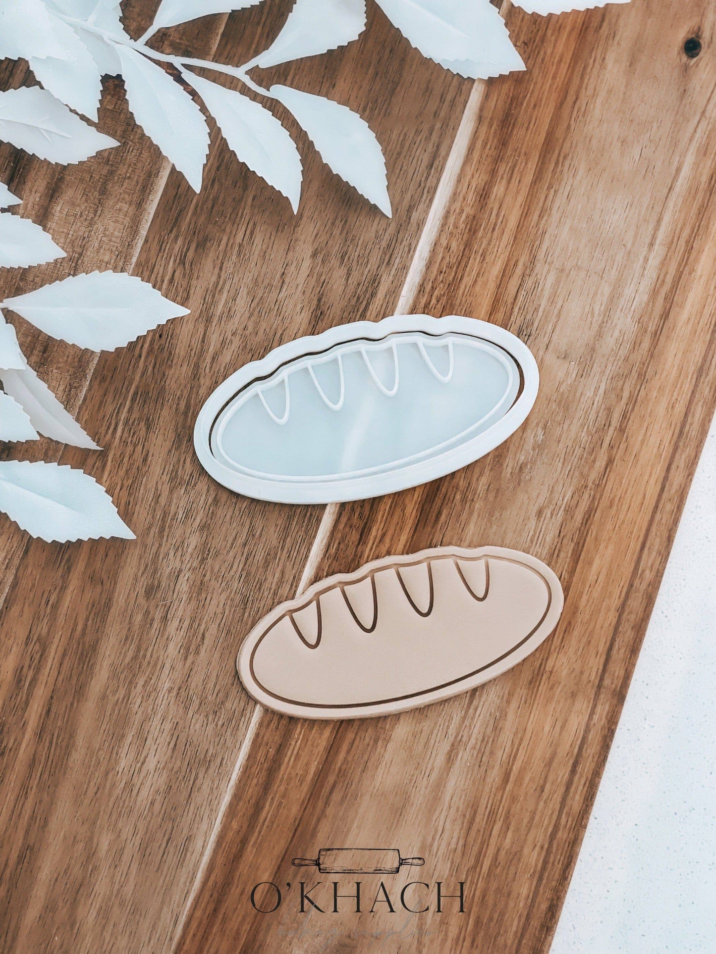 Bread Stamp & Cutter - Perfect for Fondant & Sugar Cookies