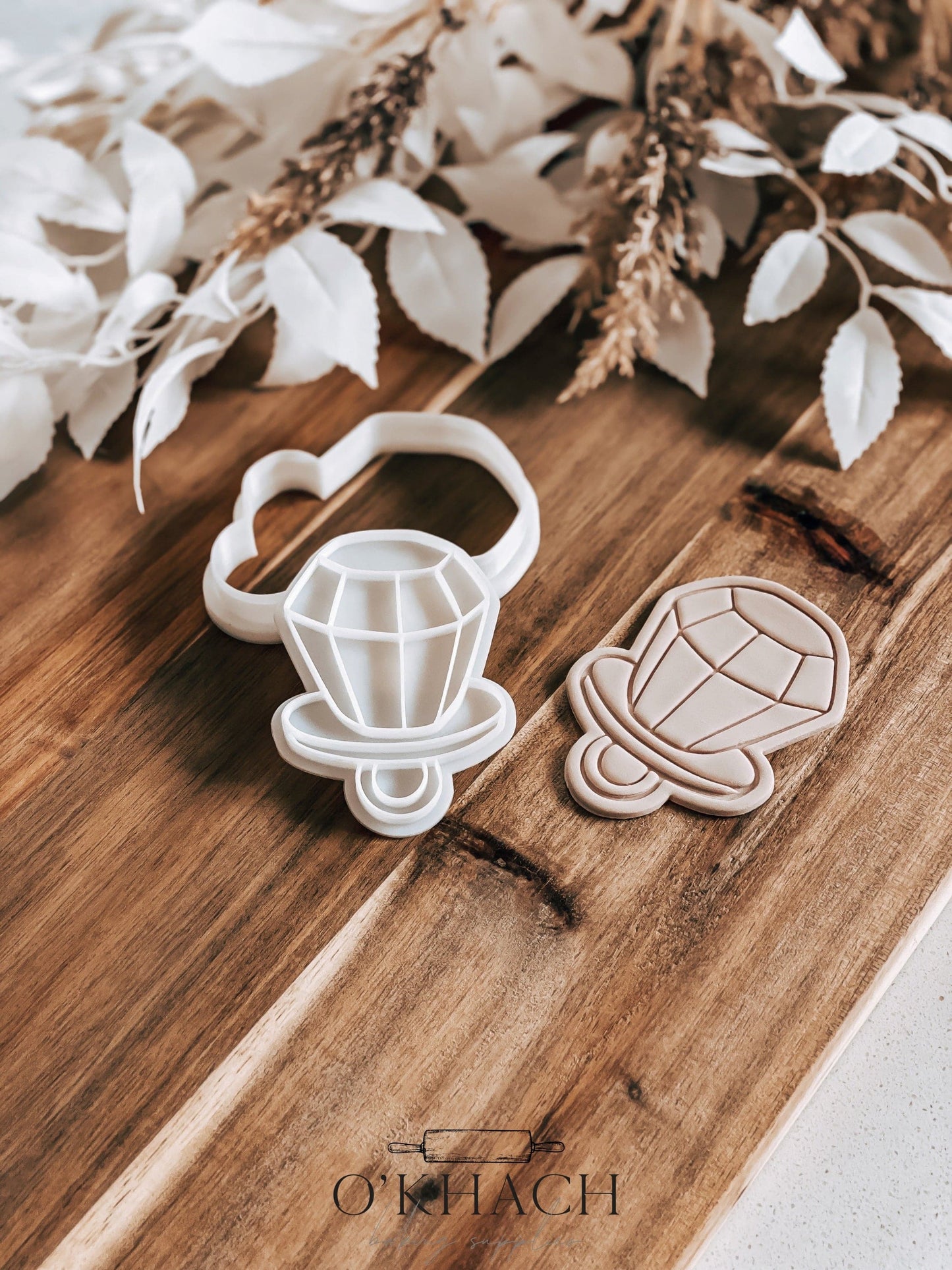 Candy Ring Stamp & Cutter - Perfect for Fondant & Sugar Cookies