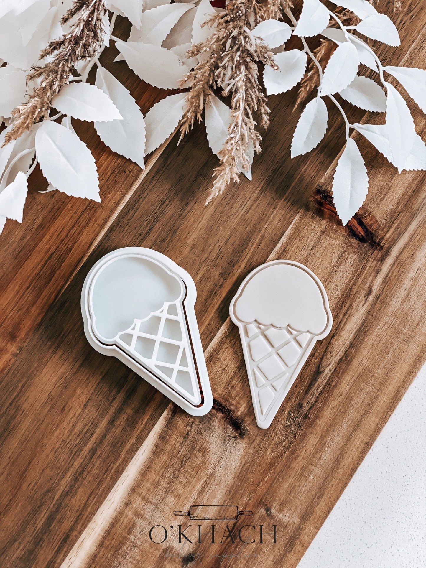 Ice Cream Stamp & Cutter - Perfect for Fondant & Sugar Cookies