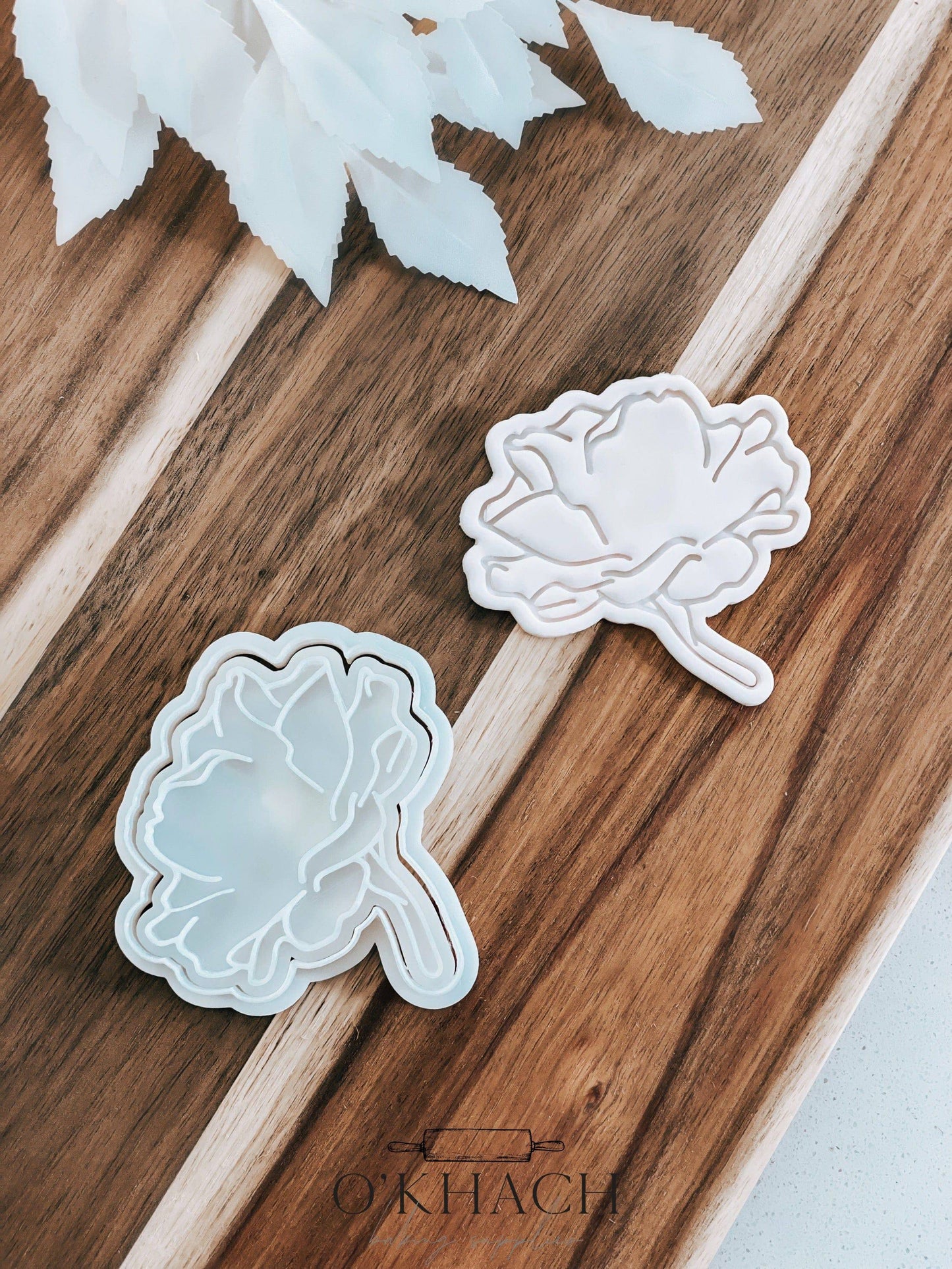 Rosehip Flower Stamp and Cutter - O'Khach Baking Supplies