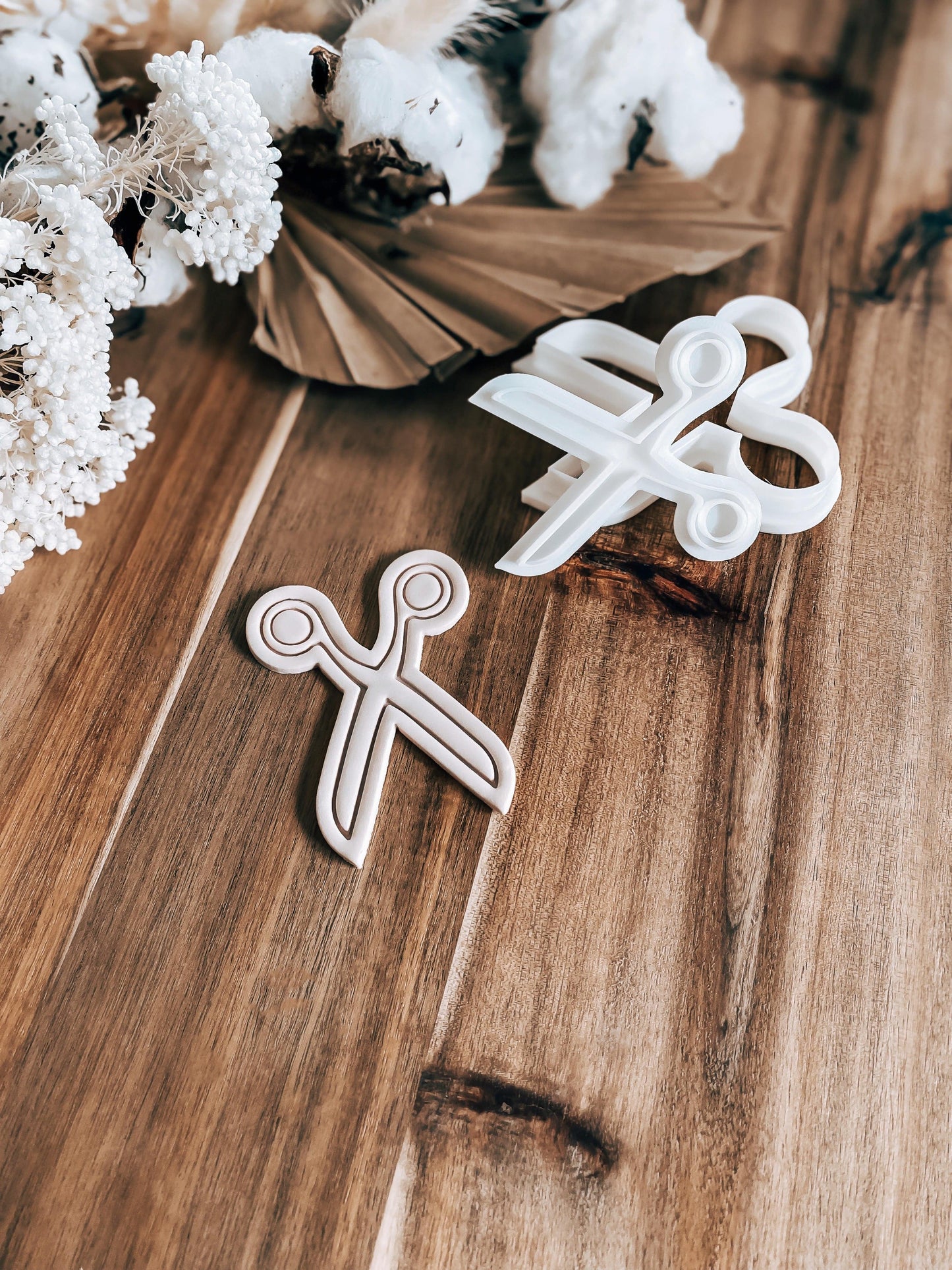 Scissor Stamp & Cutter - Perfect for Fondant & Sugar Cookies