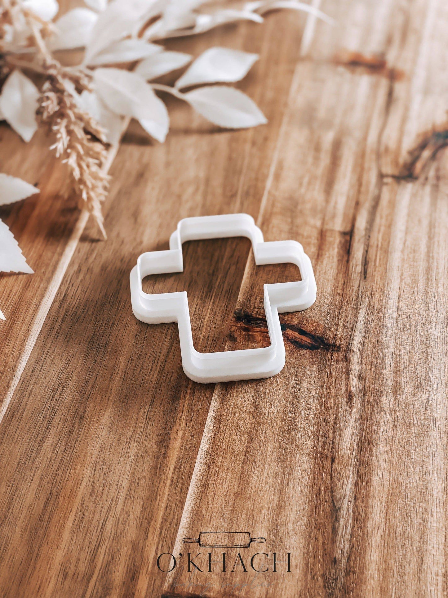 Rounded Cross Cutter – Perfect for Fondant, Sugar Cookies & Baking