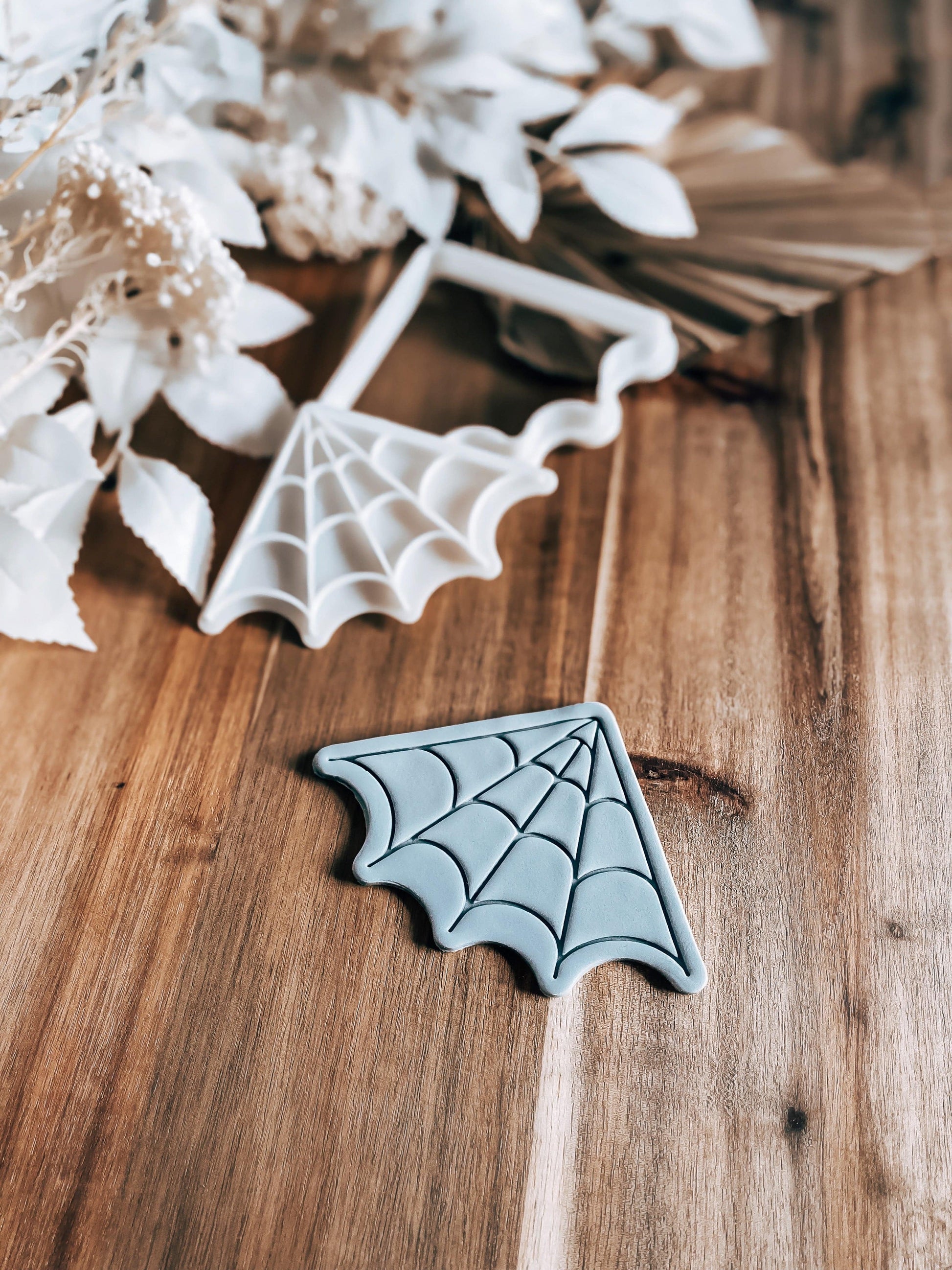Corner Web - Cookie Stamp & Cutter - Fondant & Sugar Cookies - Ideal for Fondant & Sugar Cookies