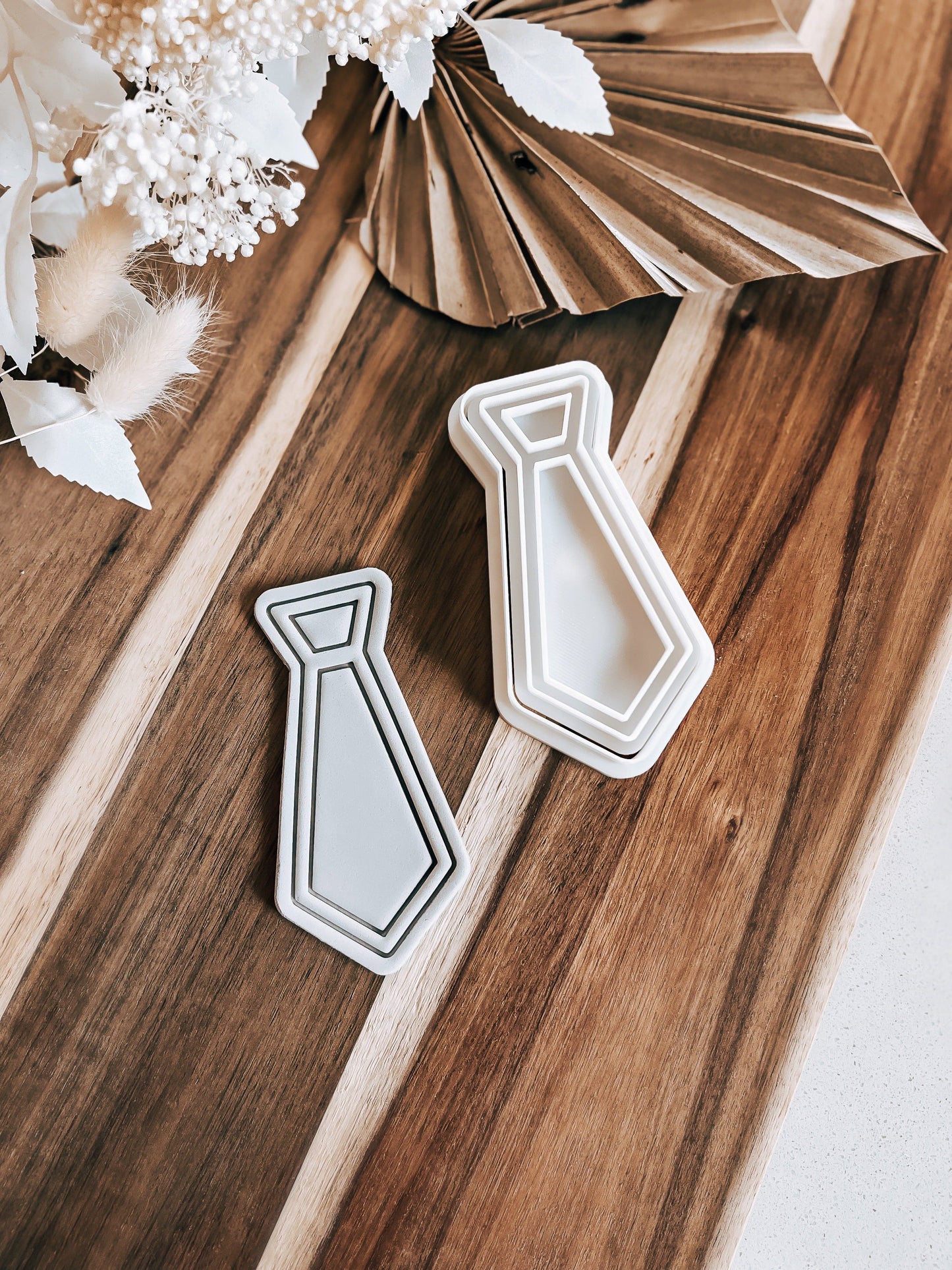 Tie Stamp & Cutter - Perfect for Fondant & Sugar Cookies