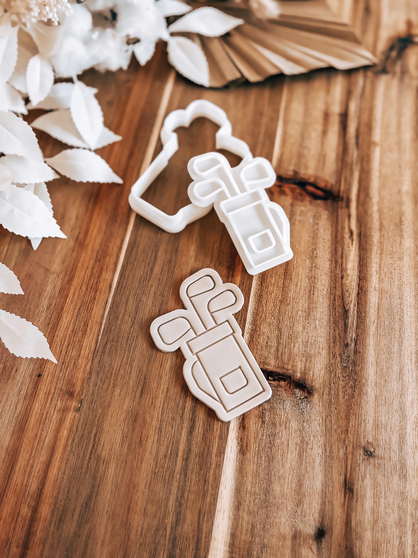 Golf Bag Stamp & Cutter - Perfect for Fondant & Sugar Cookies