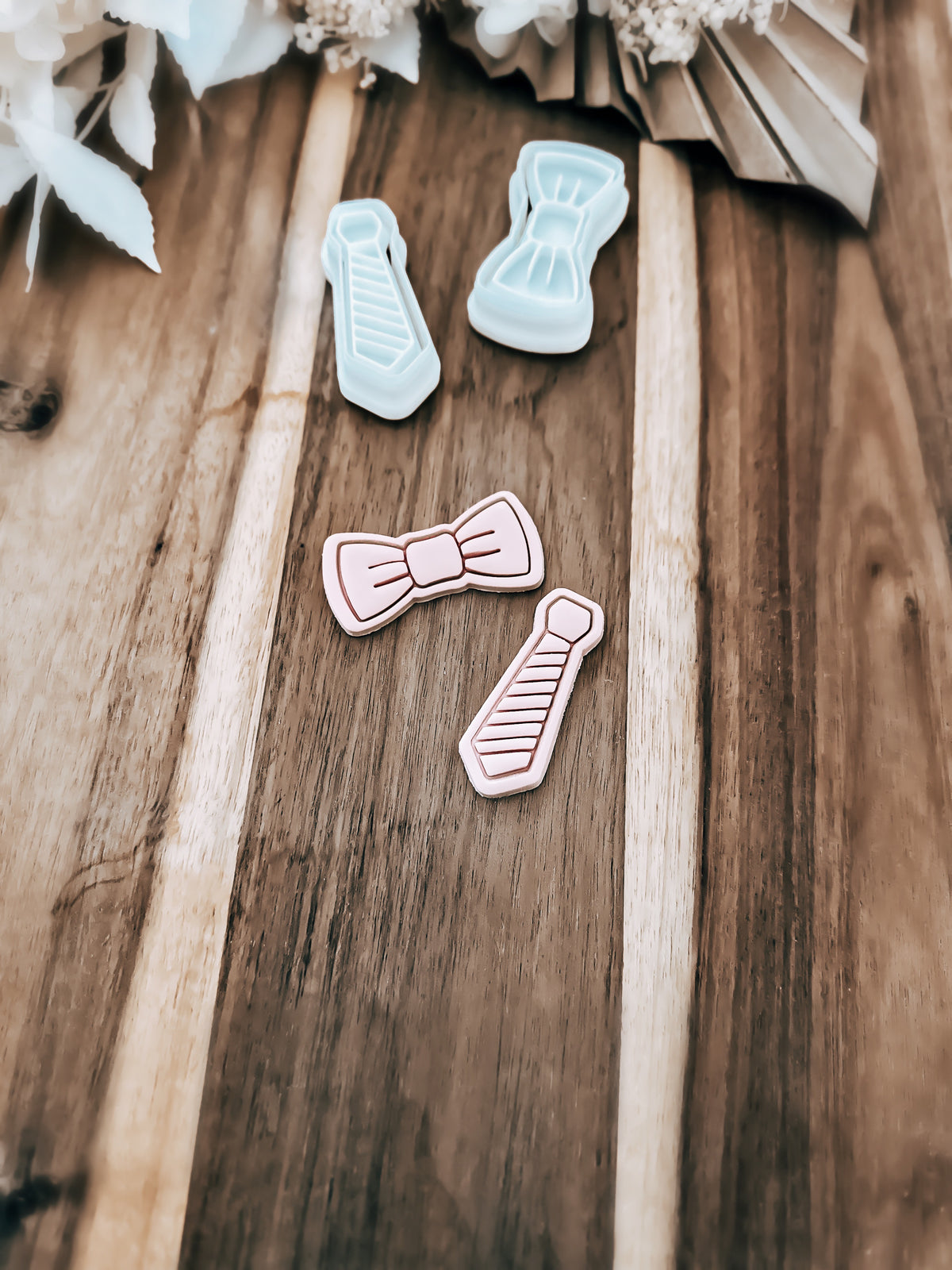 Mini Tie & Bow (Set Of 2) Stamp & Cutter - Perfect for Fondant & Sugar Cookies
