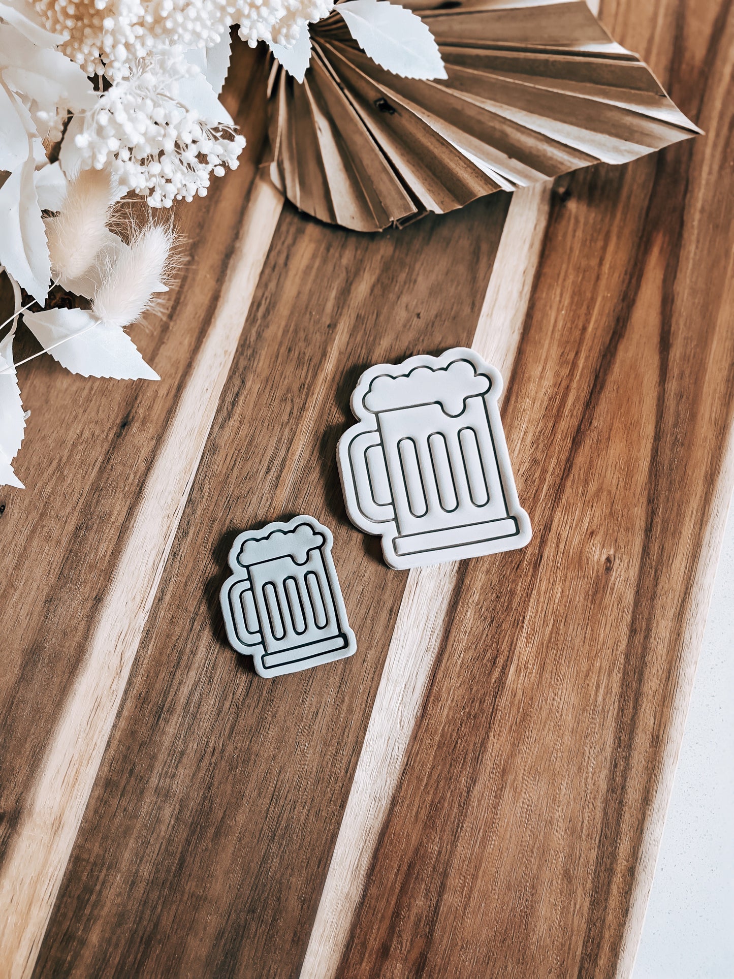 Mini Beer Cup Stamp & Cutter - Perfect for Fondant & Sugar Cookies