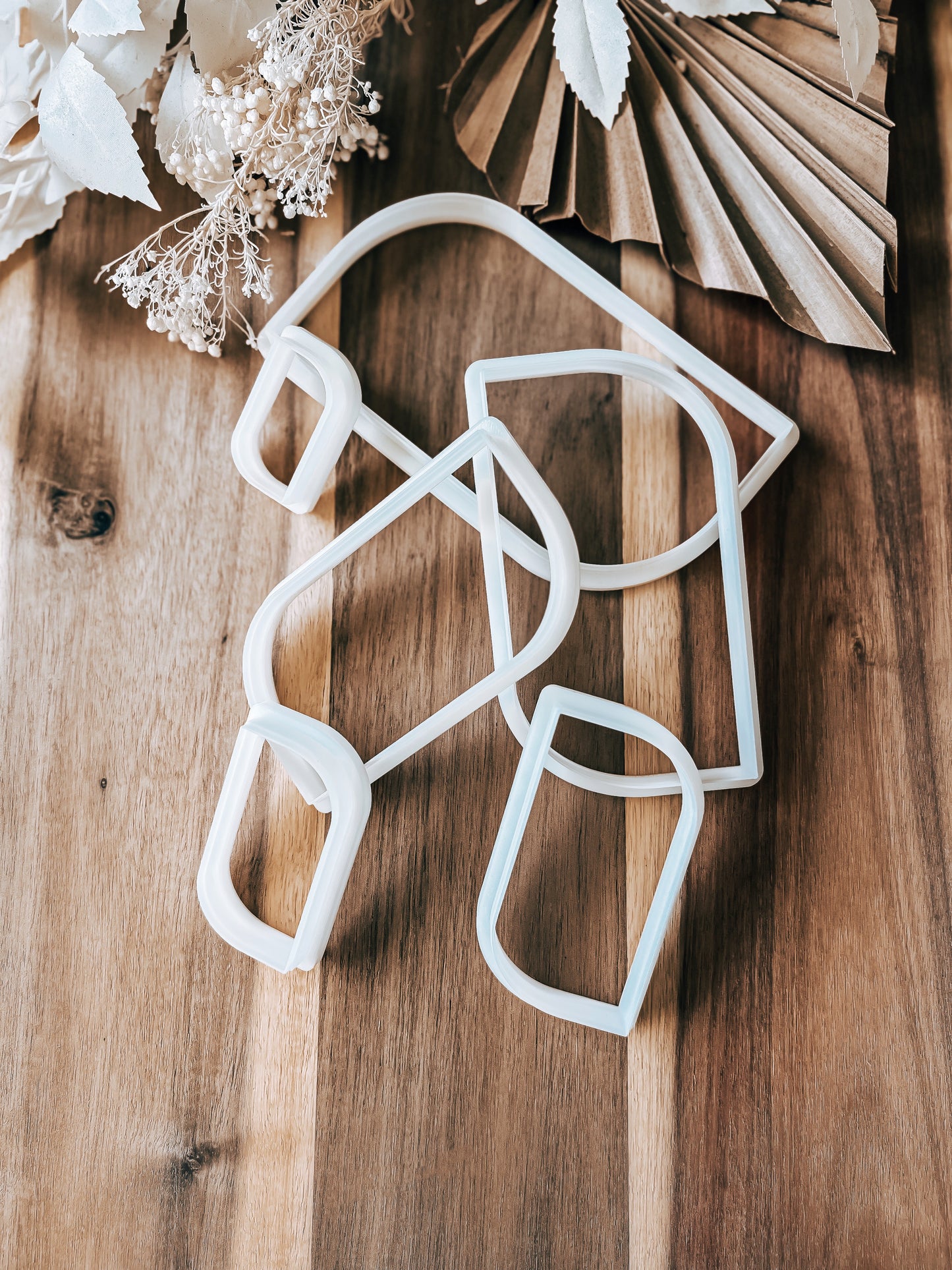 Urbane Shape Cookie Cutter – Perfect for Fondant, Sugar Cookies & Baking