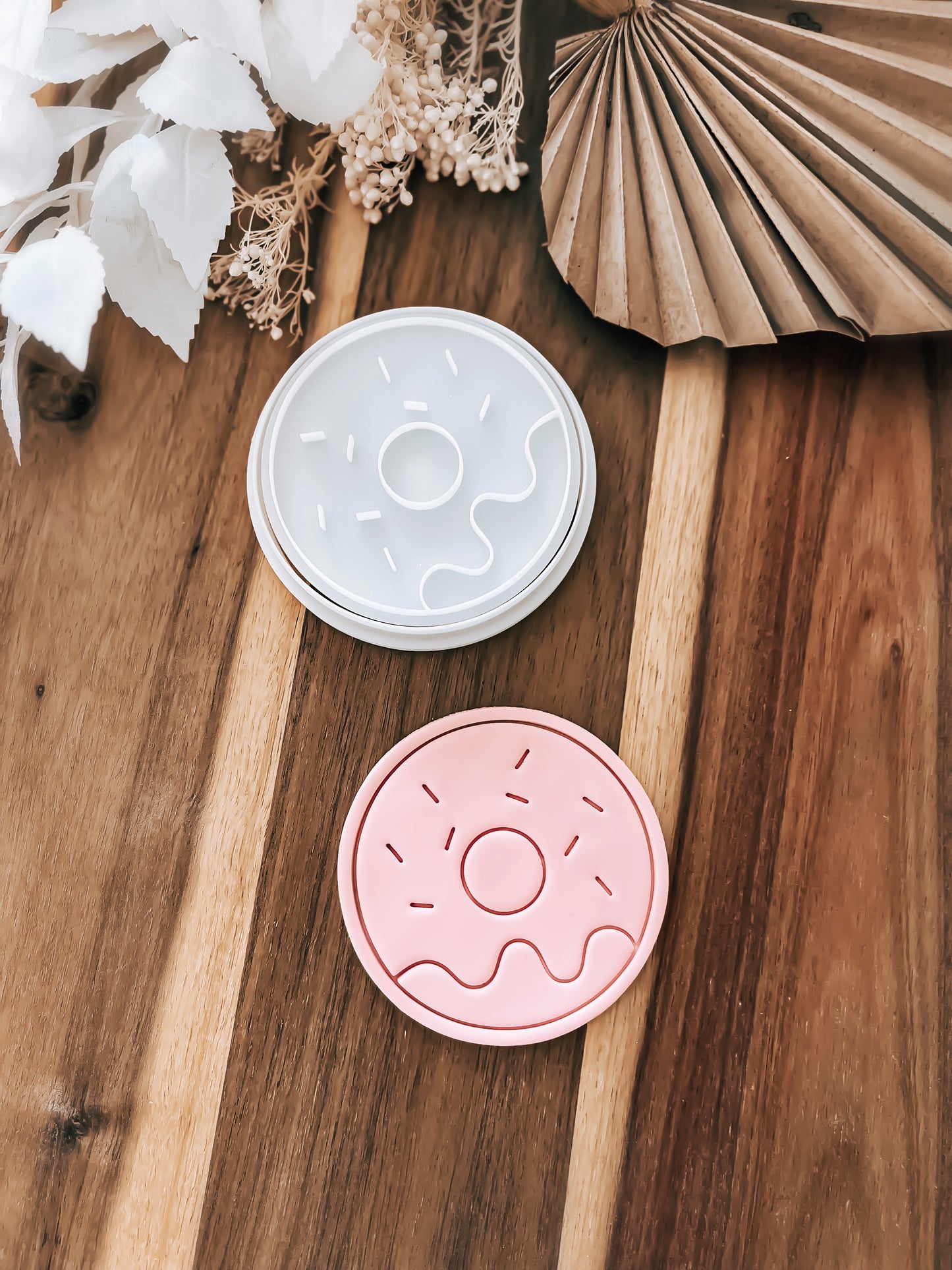 Donut Cookie Stamp & Cutter - Perfect for Fondant & Sugar Cookies