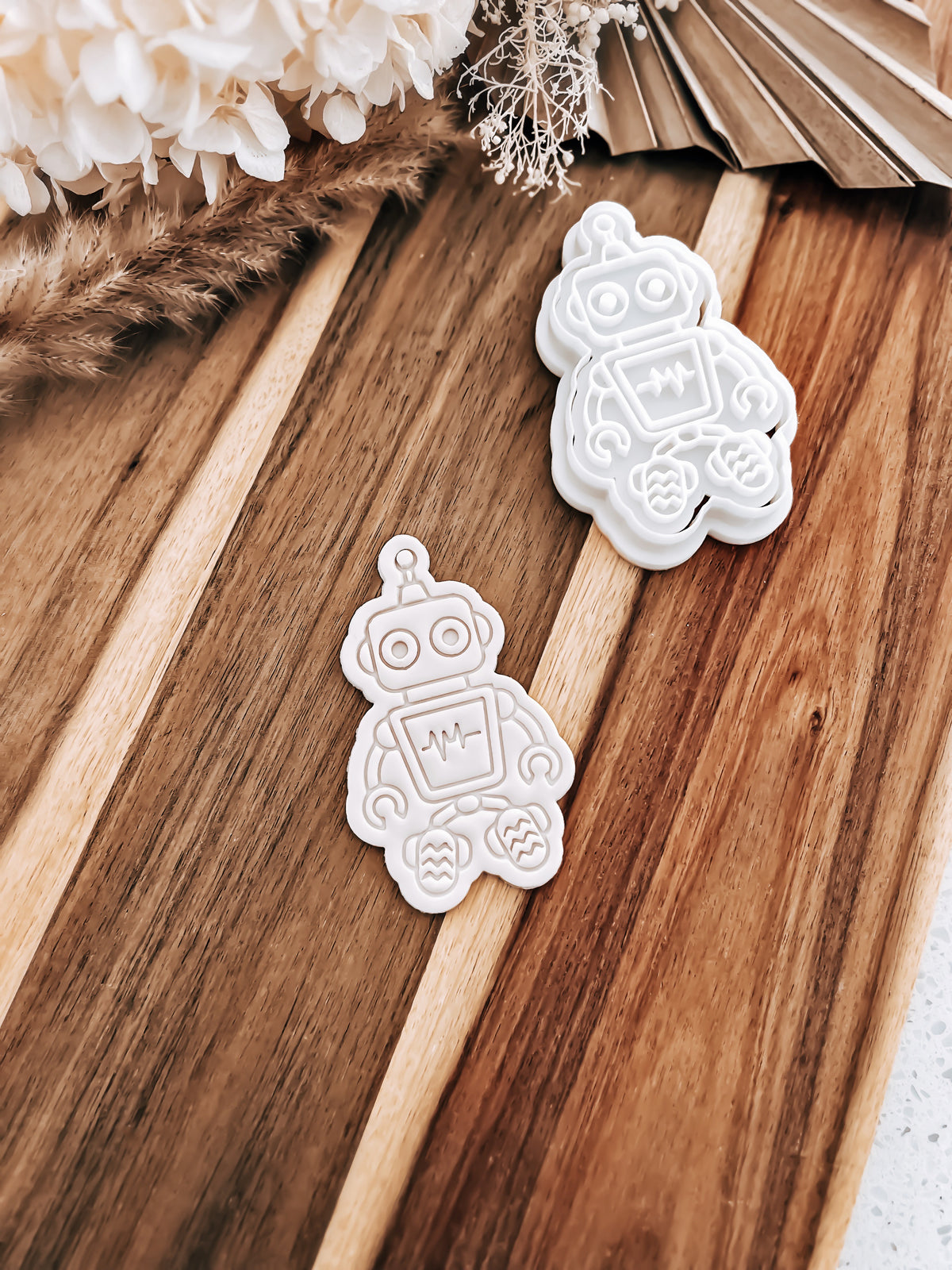 Rollie The Robot Cookie Stamp & Cutter - Perfect for Fondant & Sugar Cookies