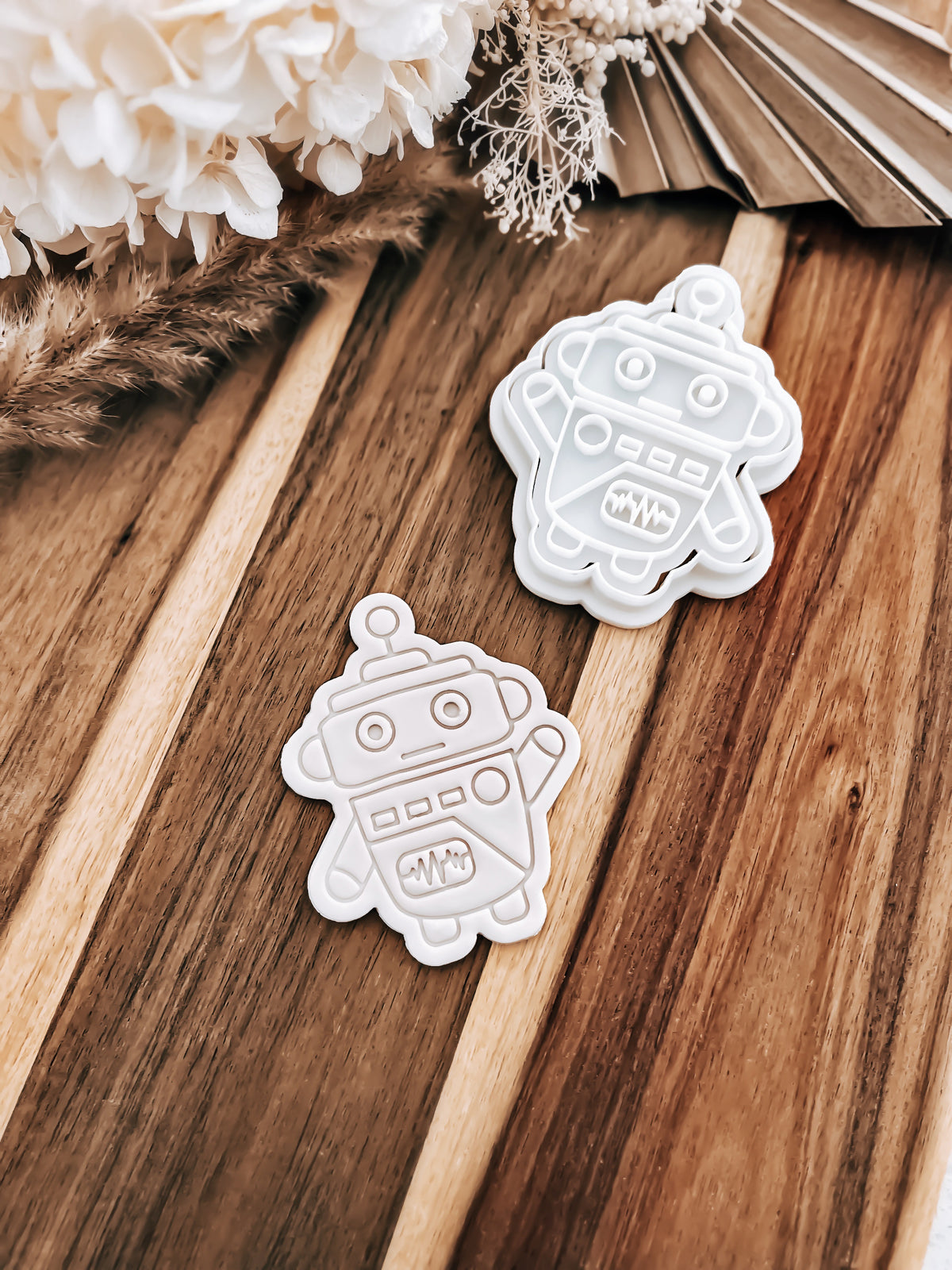 Jeff The Robot Cookie Stamp & Cutter - Perfect for Fondant & Sugar Cookies