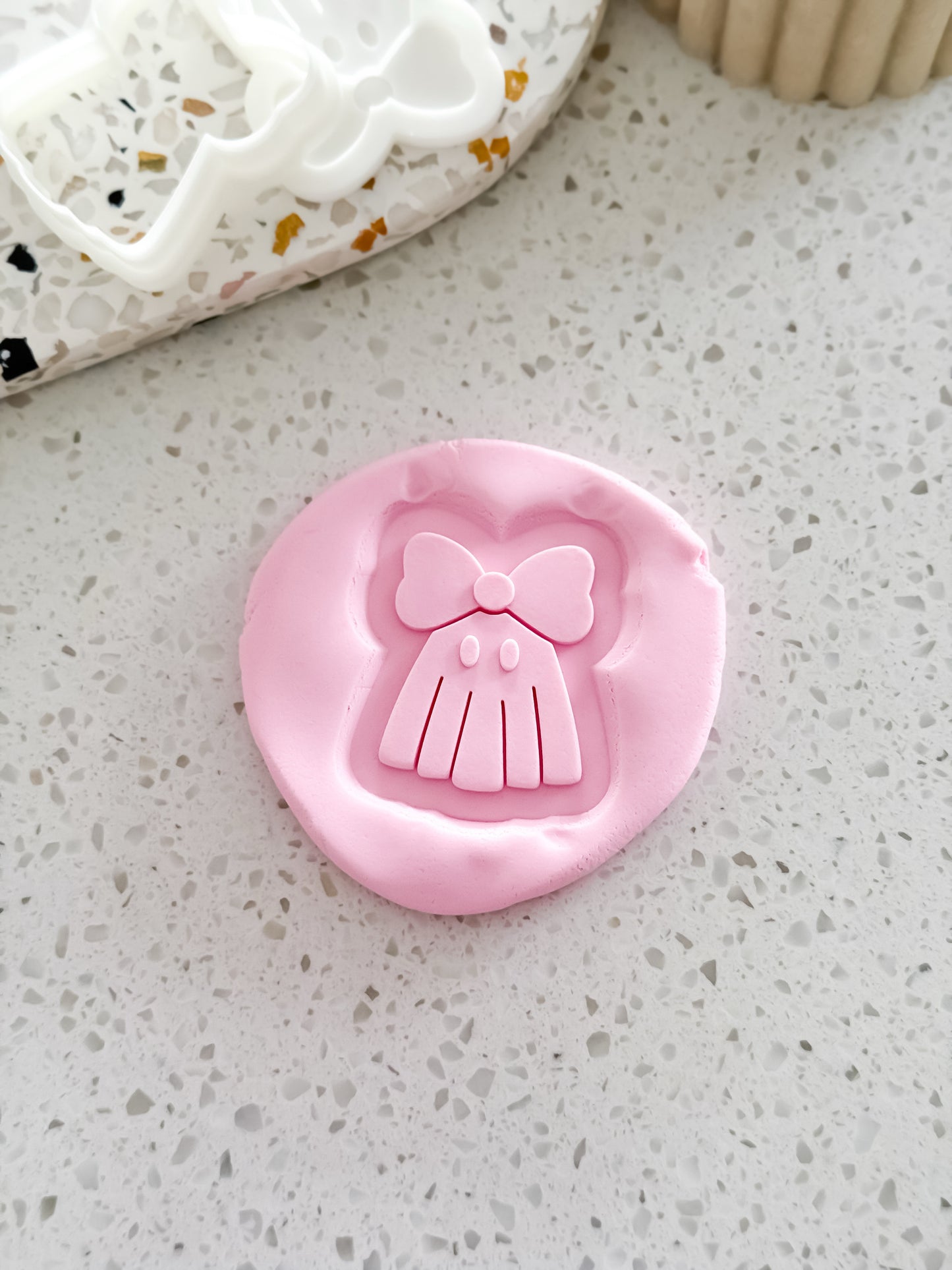 Mini Ghost (Bow) Stamp & Cutter - Perfect for Fondant & Sugar Cookies