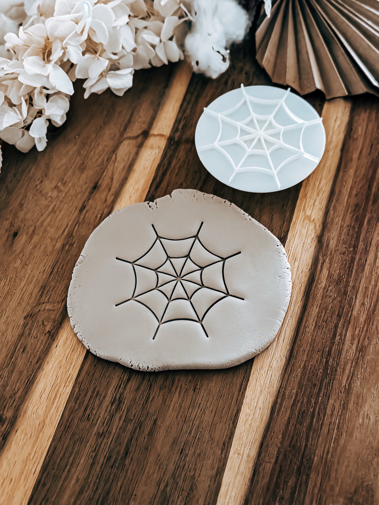 Simple Web (Wicked) - Cookie Stamp - Ideal for Fondant & Sugar Cookies