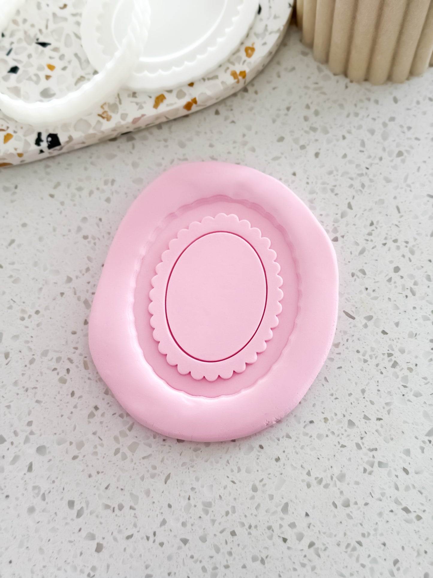 Scalloped Oval Frame (Plain) Stamp & Cutter - Perfect for Fondant & Sugar Cookies