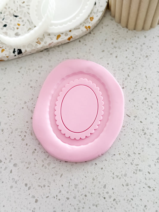 Scalloped Oval Frame (Plain) Stamp & Cutter - Perfect for Fondant & Sugar Cookies