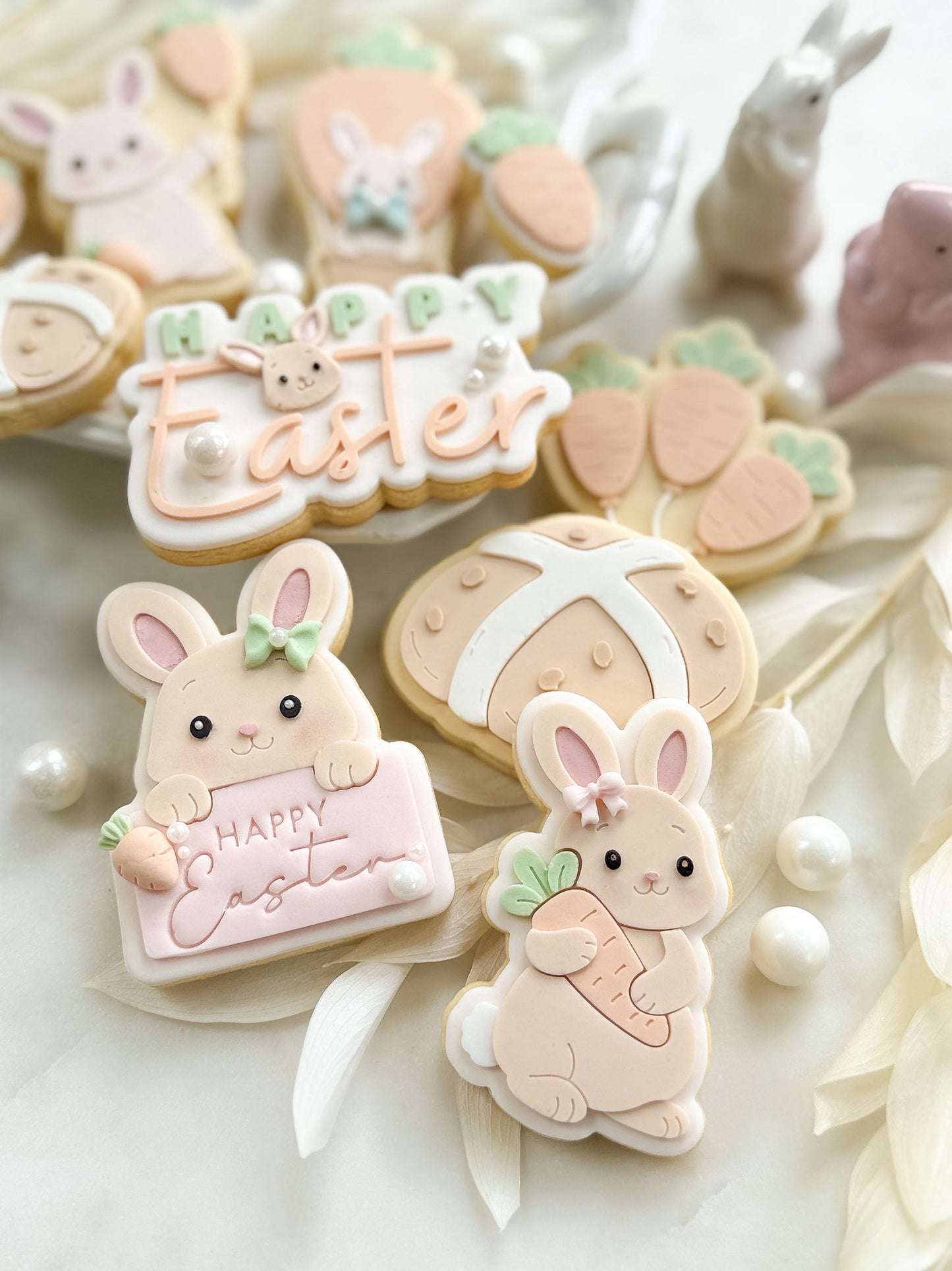 Easter Bunny Plaque - Cookie Stamp and Cutter