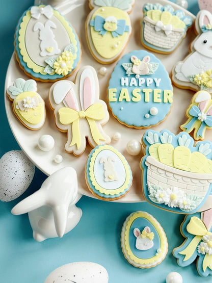 Mini Easter Carrot with Bow - Cookie Stamp and Cutter