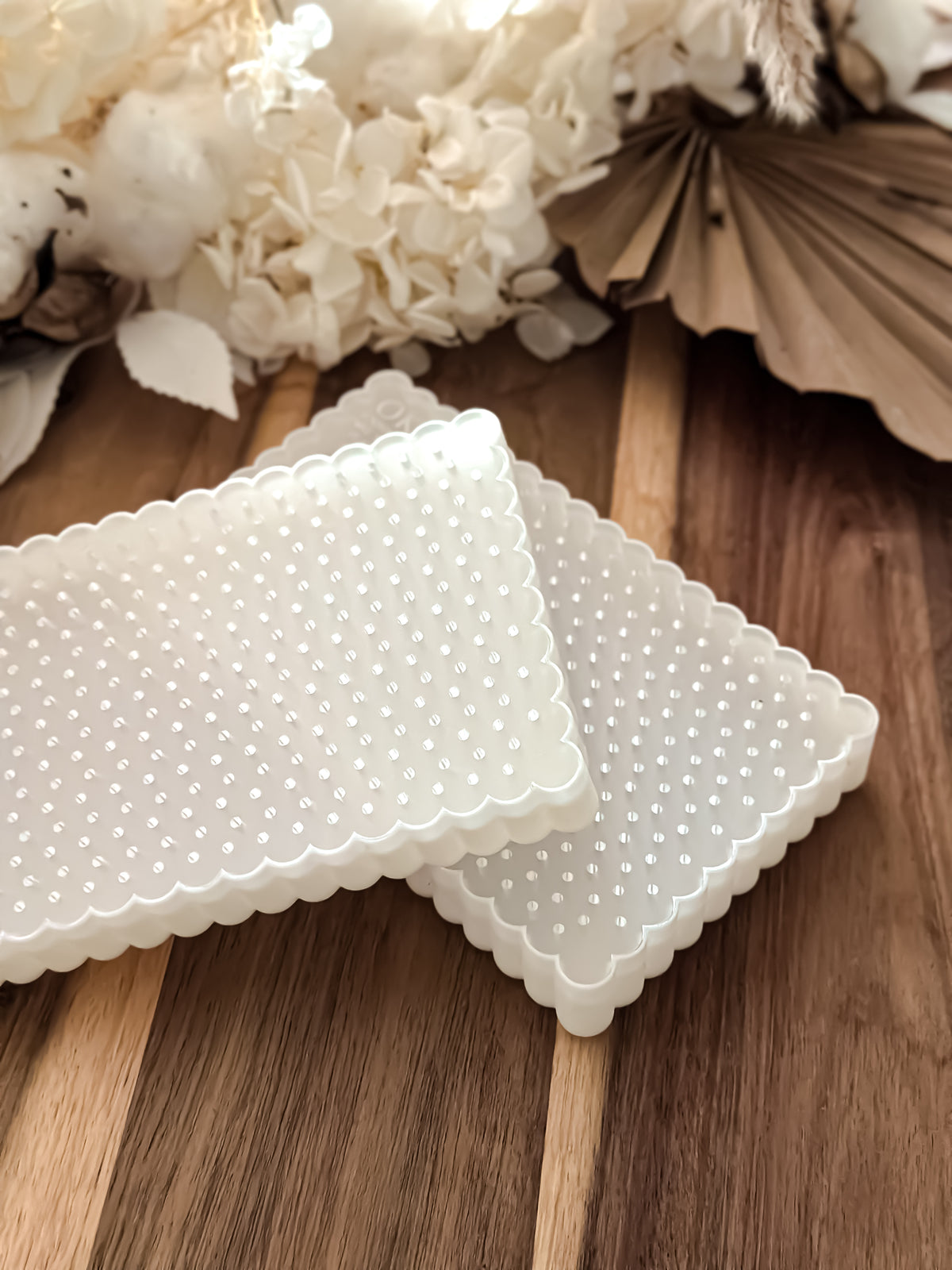 Two Tone Plate by O'Khach™ – Medium