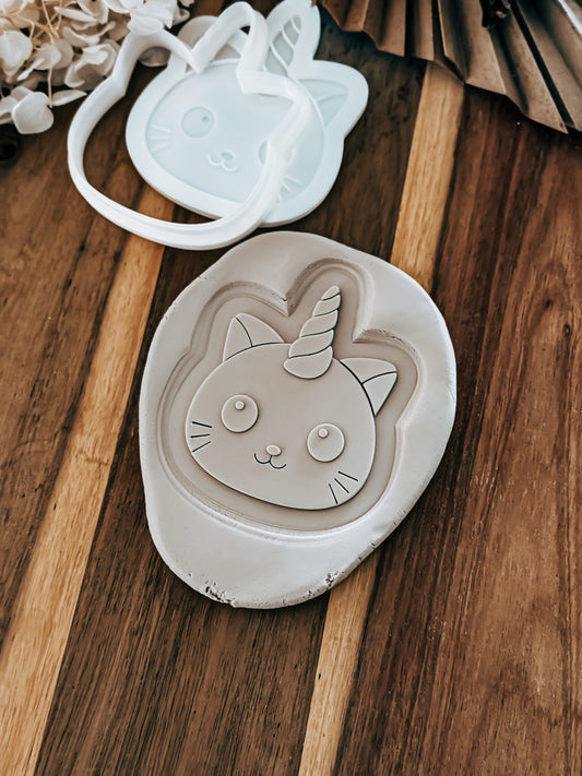Kitty Unicorn Stamp and Cutter - Perfect for Fondant & Sugar Cookies