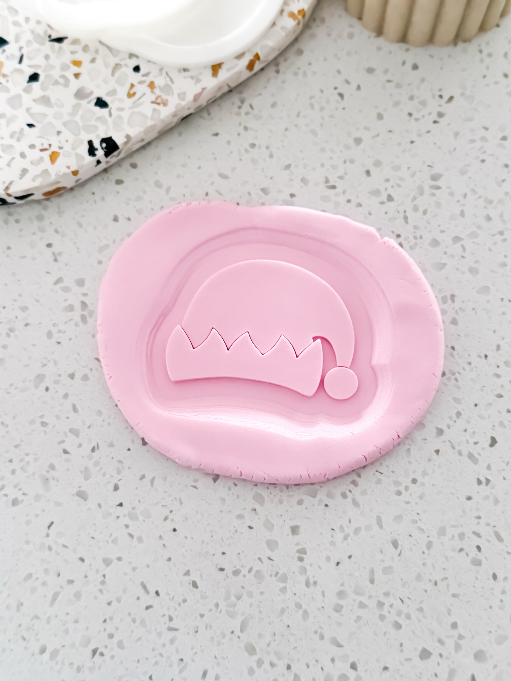 Elf Hat Stamp & Cutter - Perfect for Fondant & Sugar Cookies