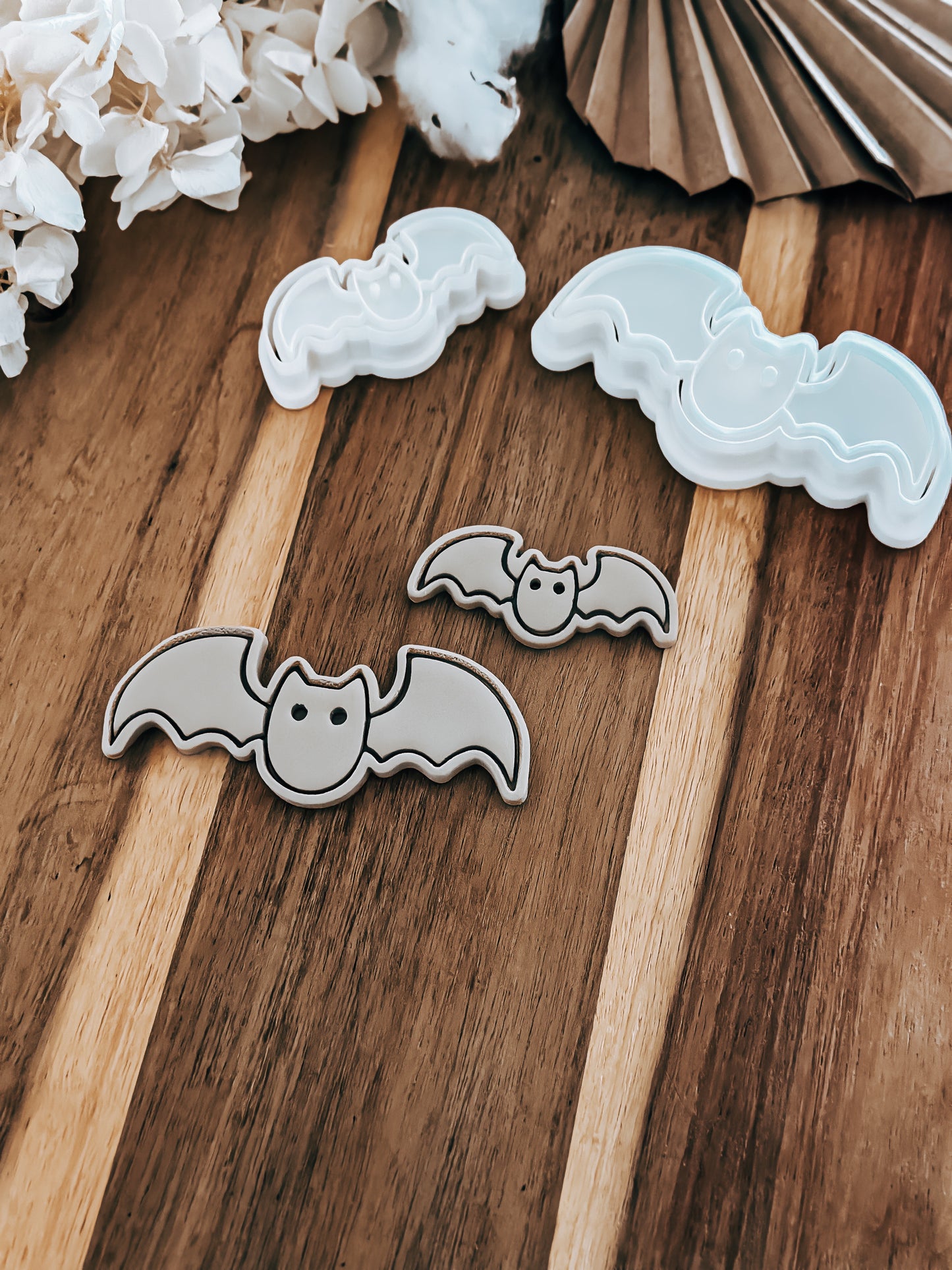 Bat (Wicked) - Cookie Stamp and Cutter - Ideal for Fondant & Sugar Cookies