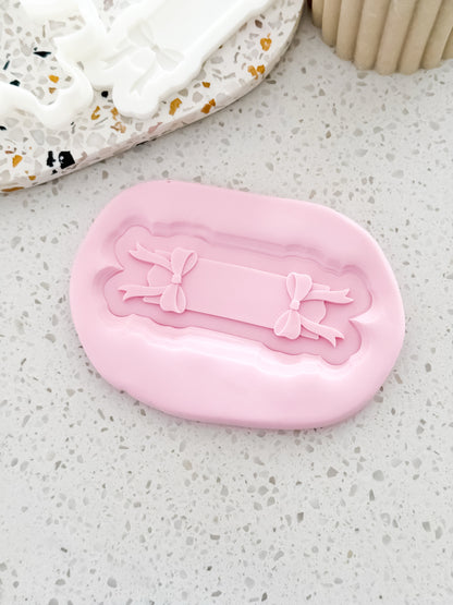 Bonbon (Bow) Stamp & Cutter - Perfect for Fondant & Sugar Cookies