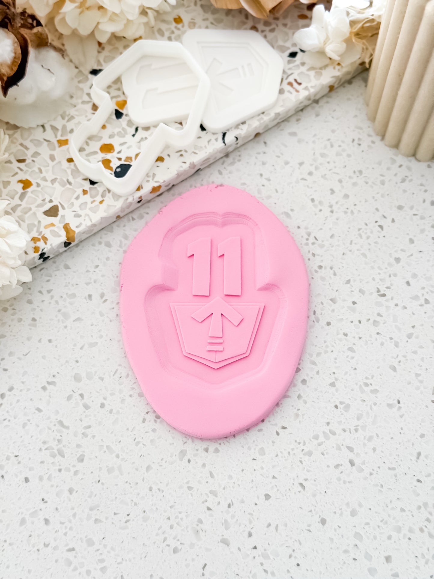 Level Up Number Plaque Stamp & Cutter - Perfect for Fondant & Sugar Cookies