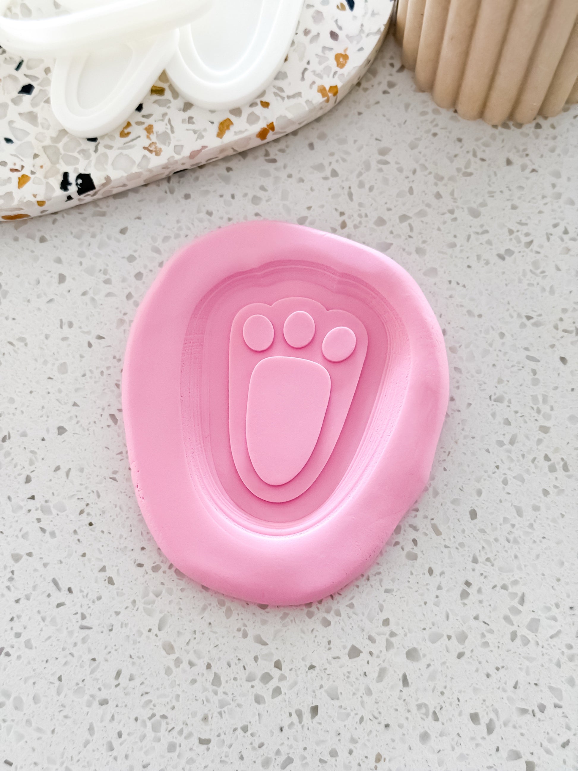 Bunny Foot (Long Layered) Stamp & Cutter - Perfect for Fondant & Sugar Cookies