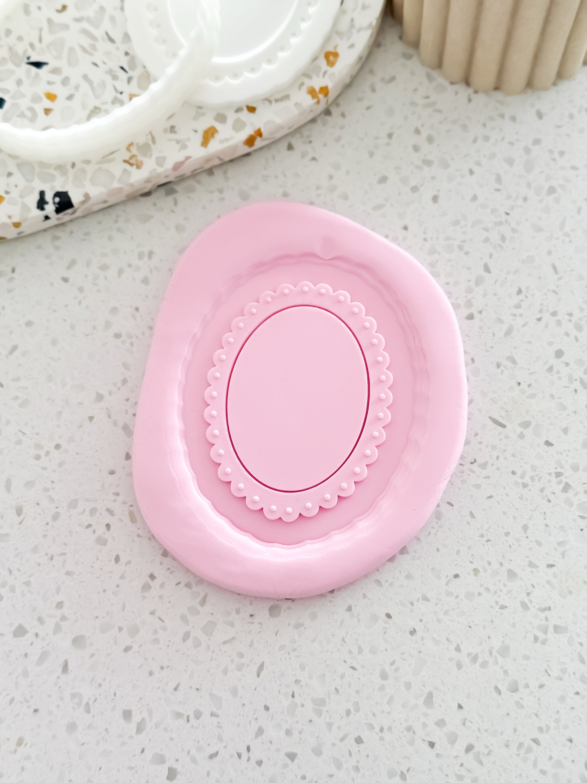 Scalloped Oval Frame (Dots) Stamp & Cutter - Perfect for Fondant & Sugar Cookies