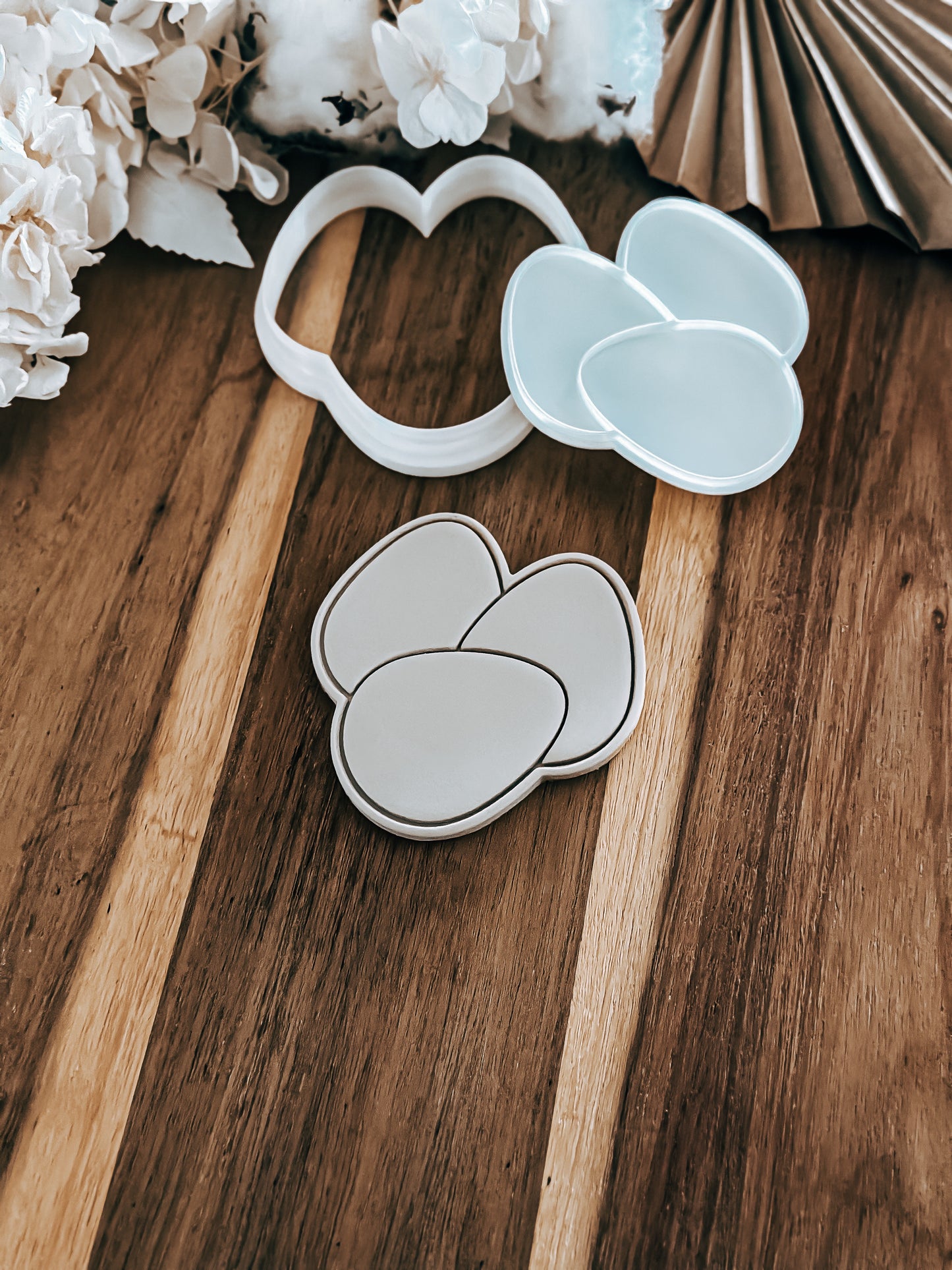 3 Eggs - Cookie Stamp and Cutter - Ideal for Fondant & Sugar Cookies