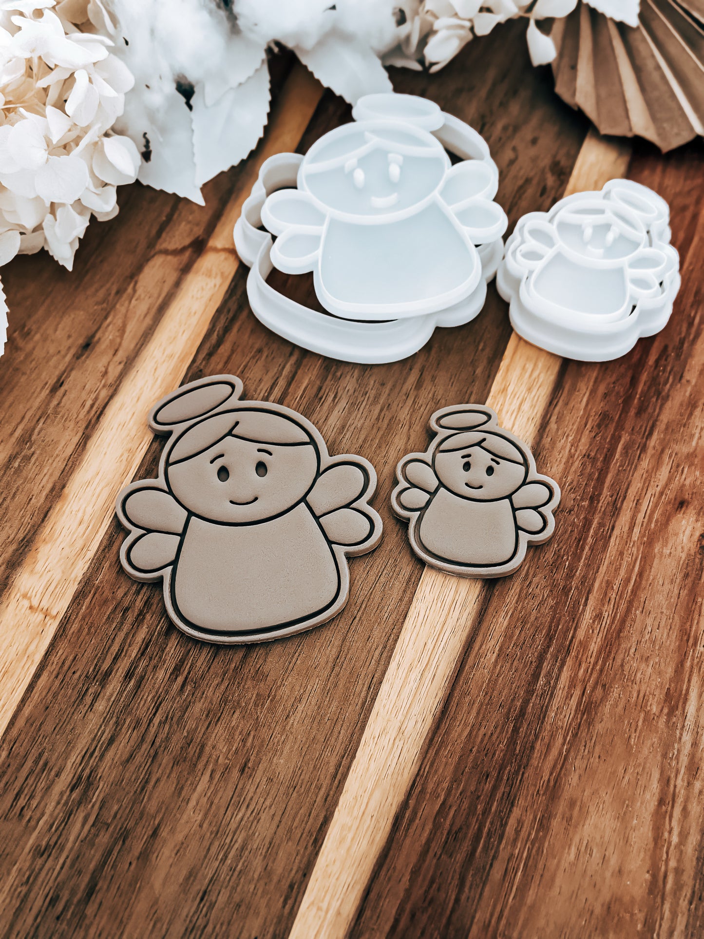 Mini Christmas Angel - Cookie Stamp and Cutter - Ideal for Fondant & Sugar Cookies