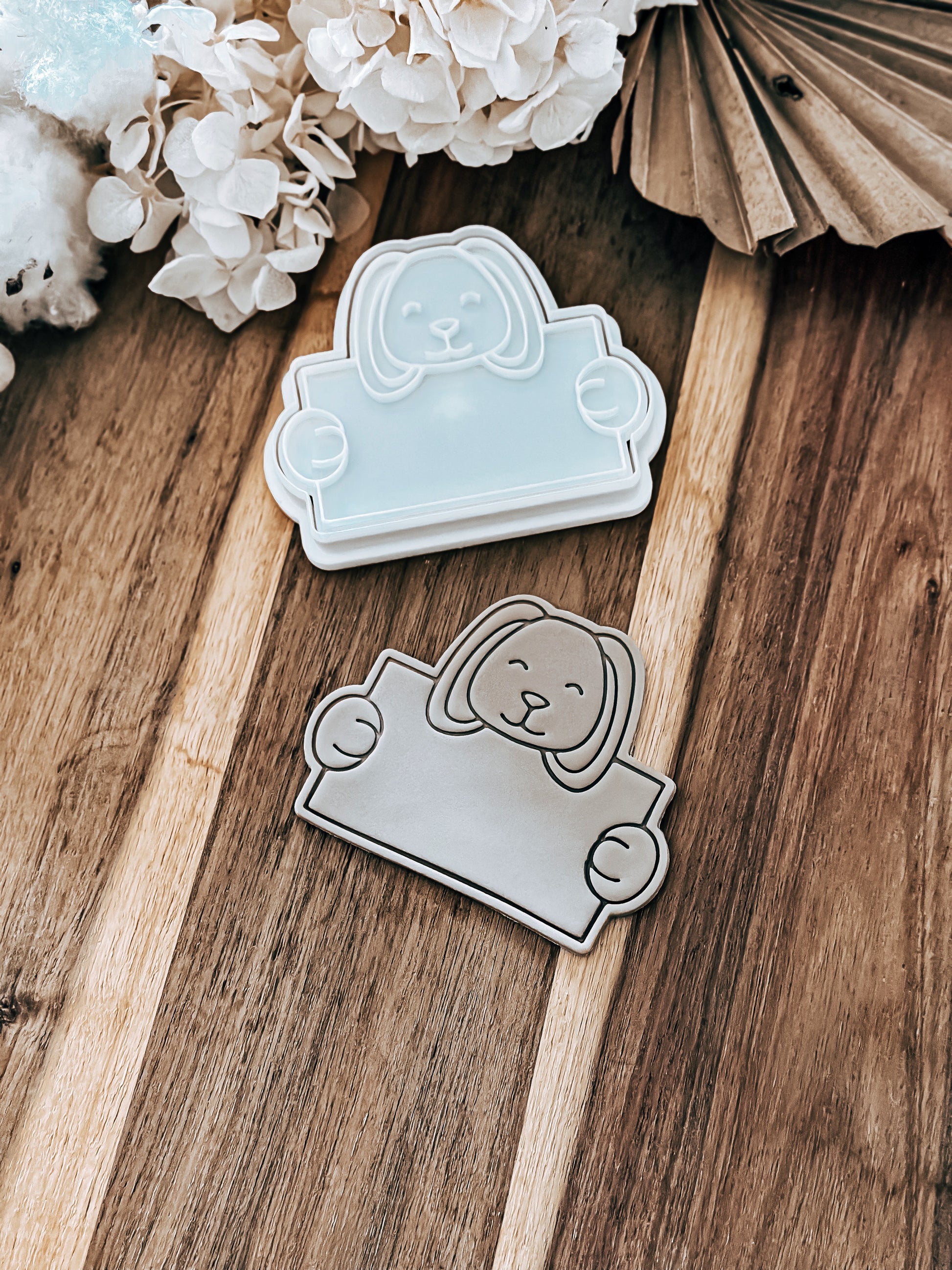 Bunny (Plaque) - Cookie Stamp and Cutter - O'Khach Baking Supplies