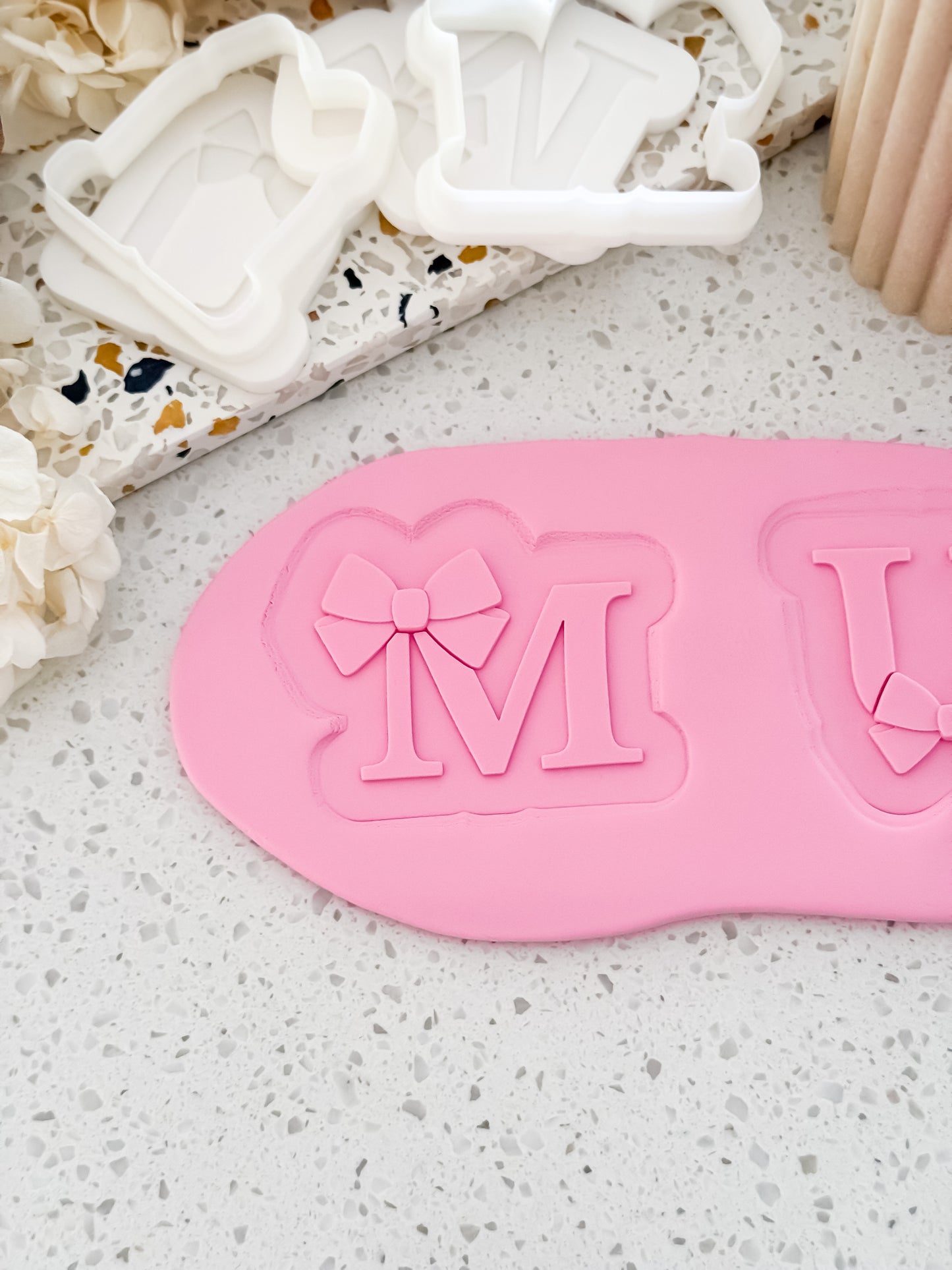 MUM Bow Letter Set Stamp & Cutter - Perfect for Fondant & Sugar Cookies