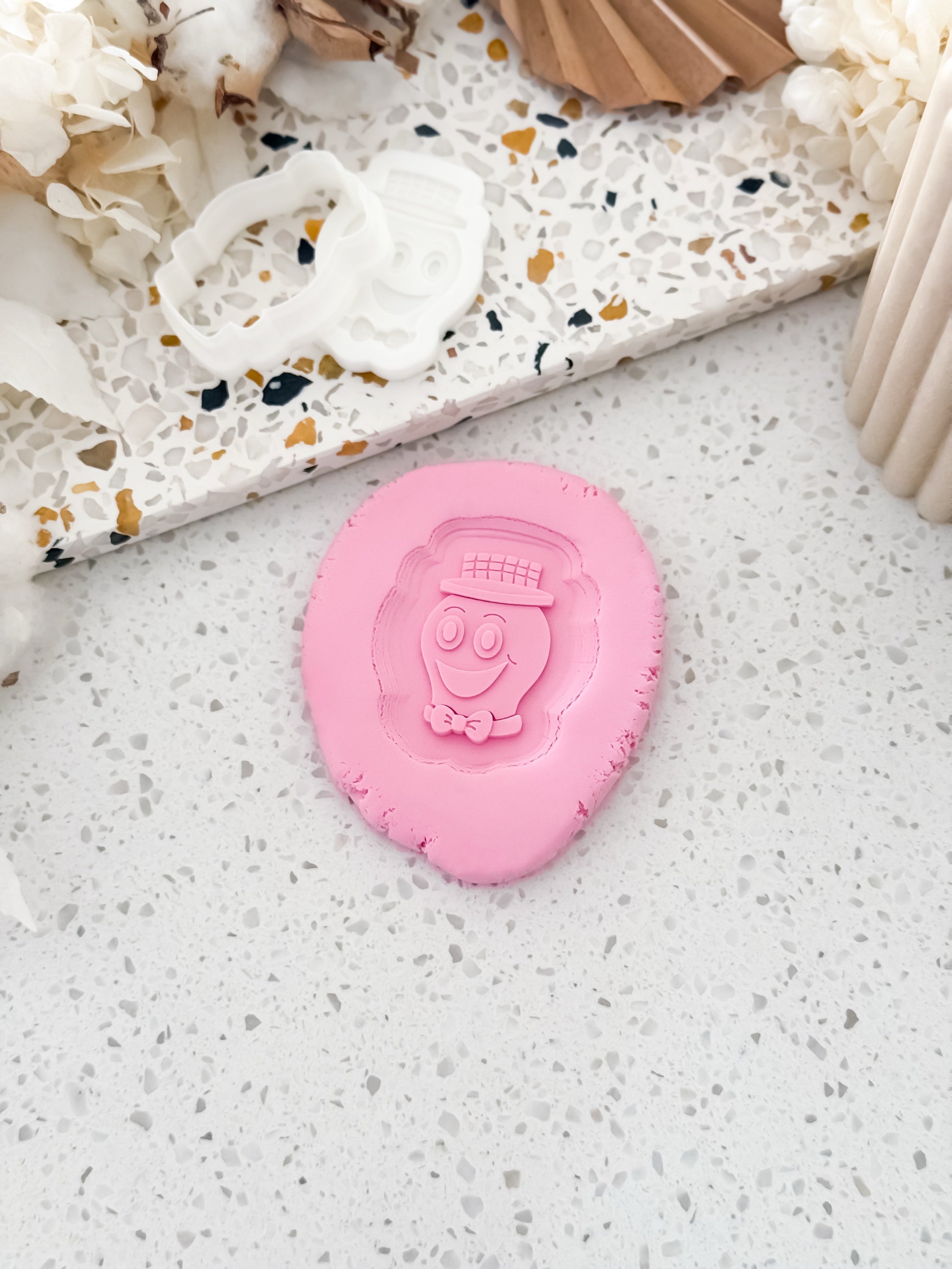Mini Smiling Octopus (Wiggle Theme) Stamp & Cutter - Perfect for Fondant & Sugar Cookies
