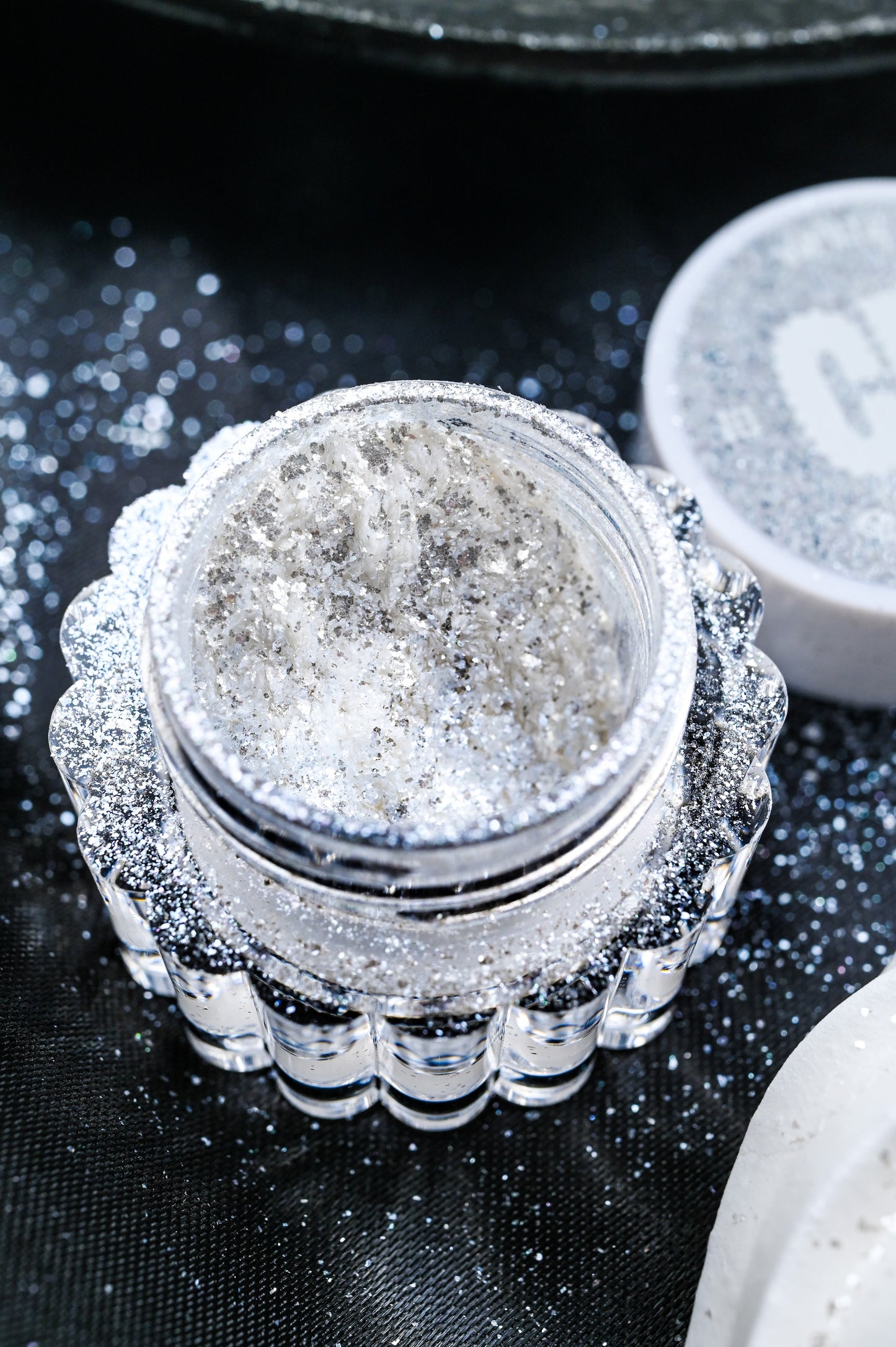 White - Glitz Blend Edible Shimmer Dust