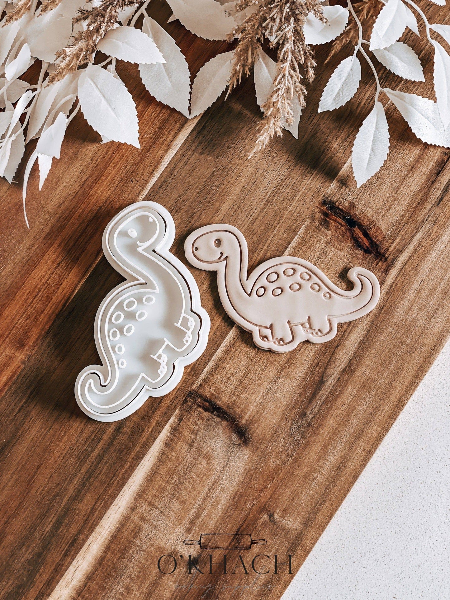 Brontosaurus Cookie Stamp and Cutter - O'Khach Baking Supplies