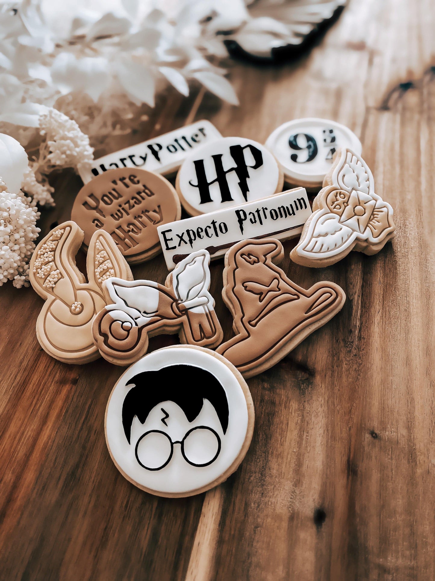 HP (Harry Potter) 'Up' - Cookie Stamp - Fondant & Sugar Cookies