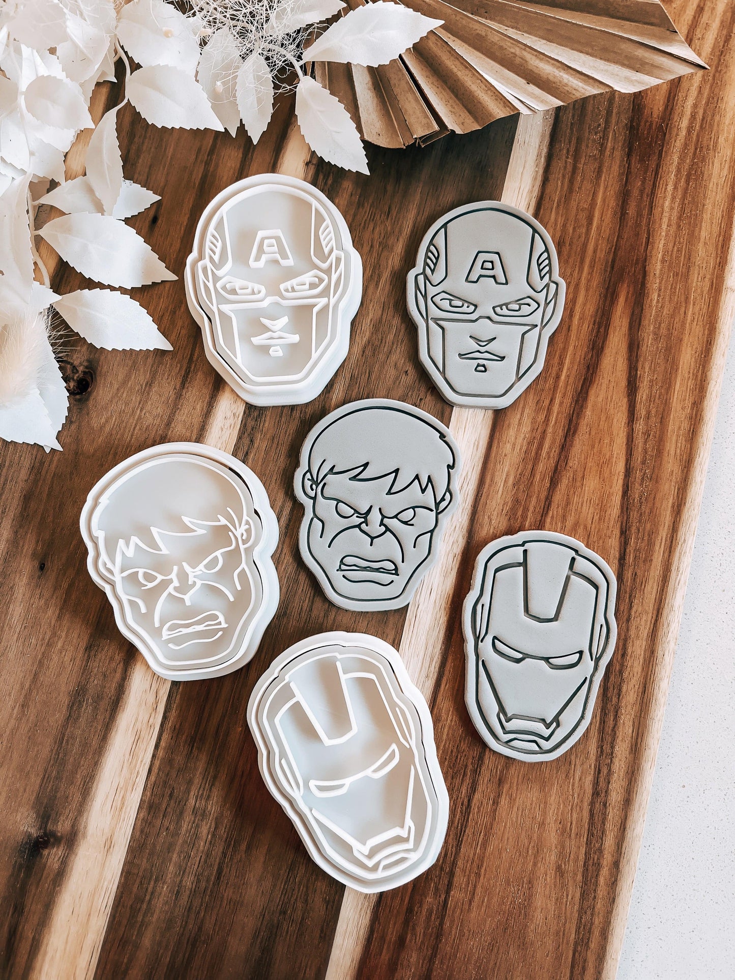 Iron Man - Cookie Stamp and Cutter - O'Khach Baking Supplies