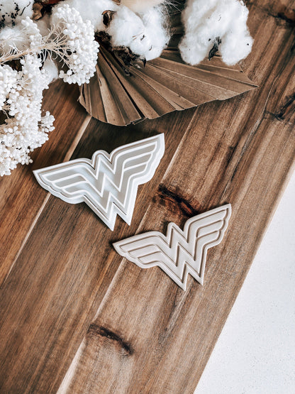 Wonder Woman Symbol - Cookie Stamp & Cutter - O'Khach Baking Supplies